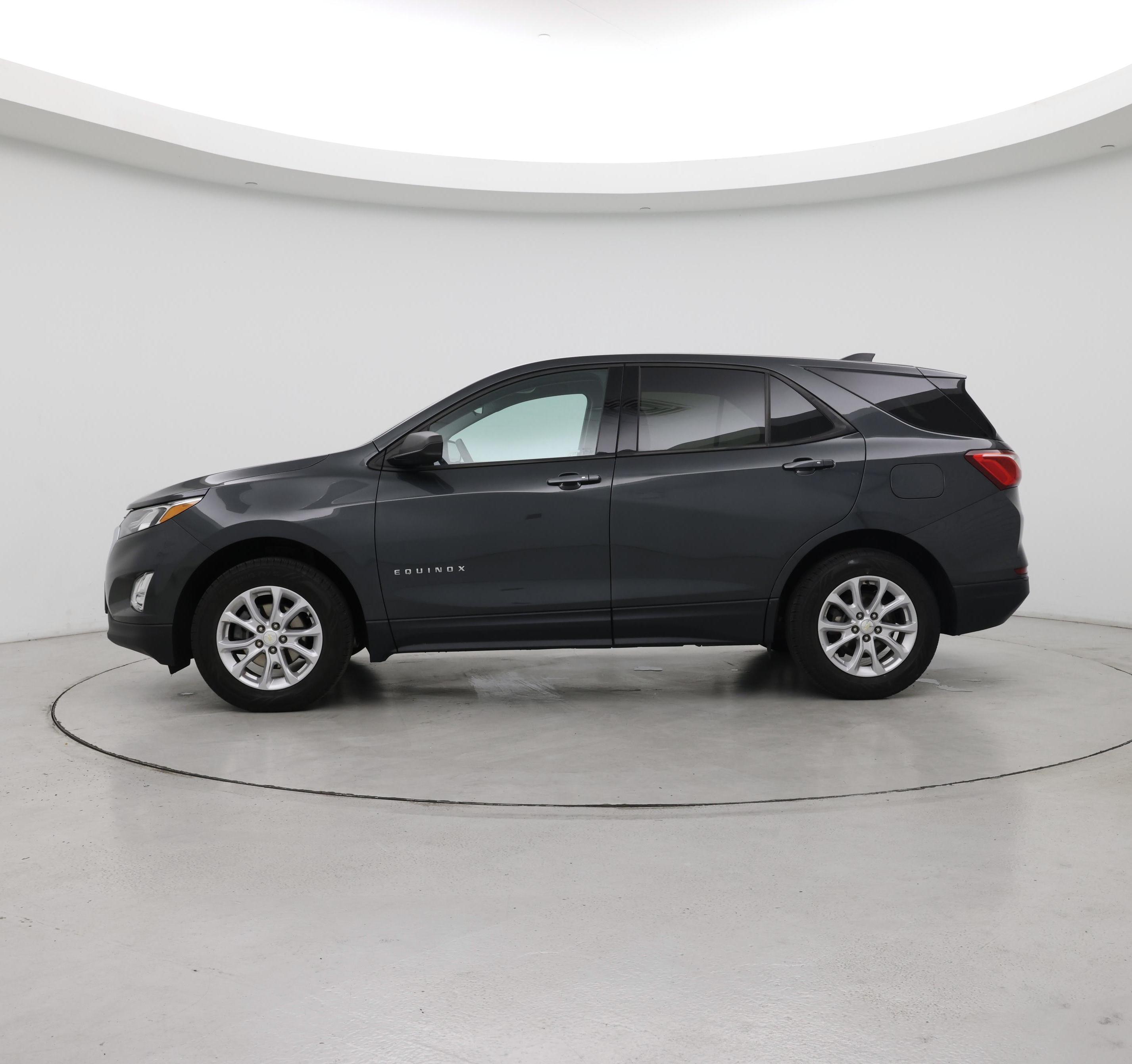 Thumbnail: 2019 Chevrolet Equinox - 3