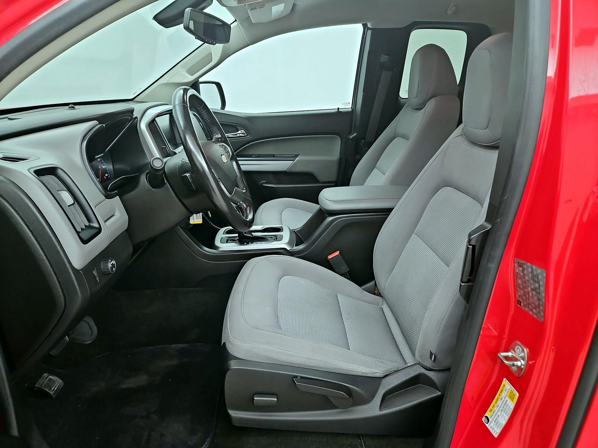 Thumbnail: 2018 Chevrolet Colorado - 11