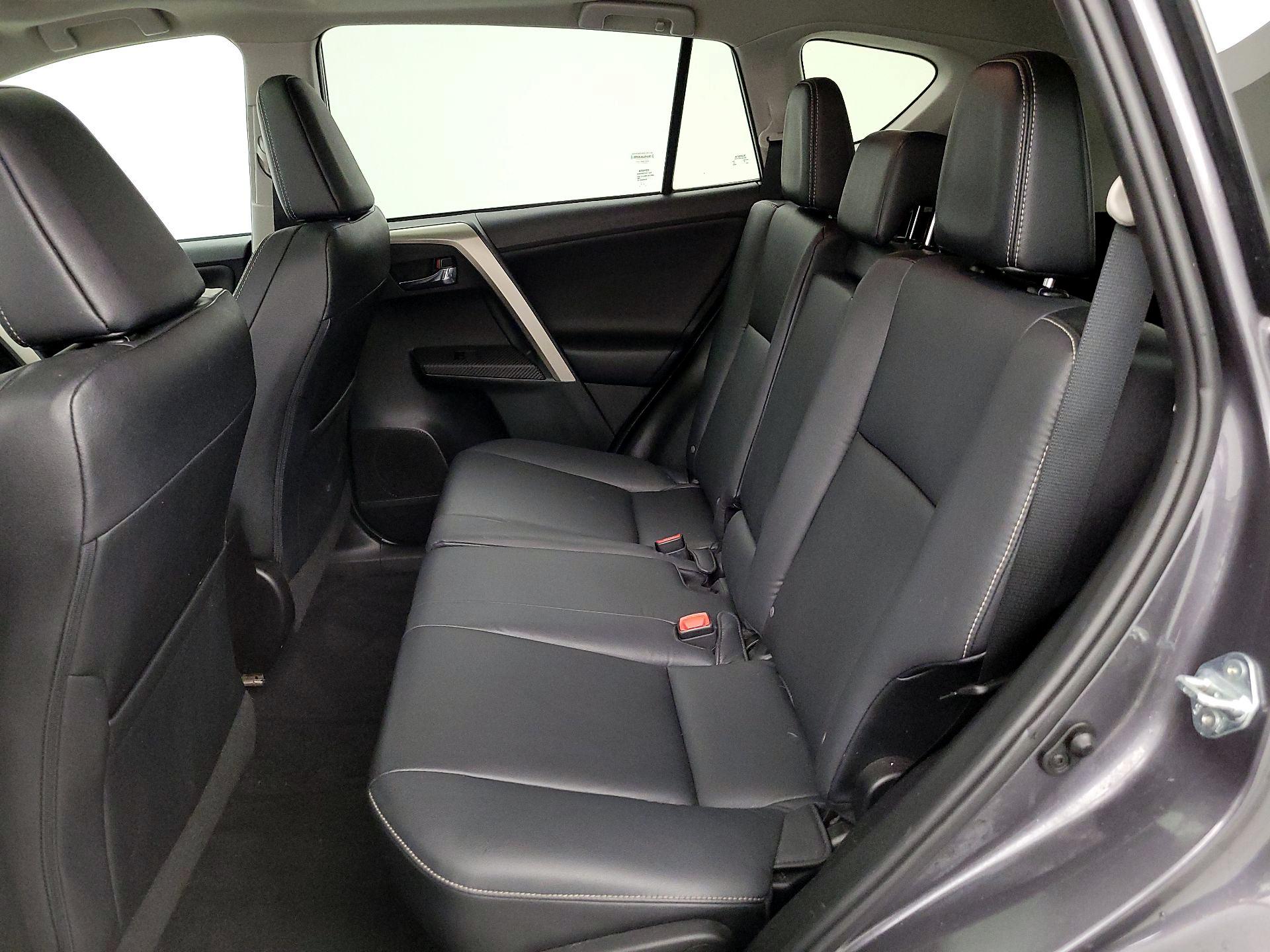 Thumbnail: 2014 Toyota RAV4 - 20