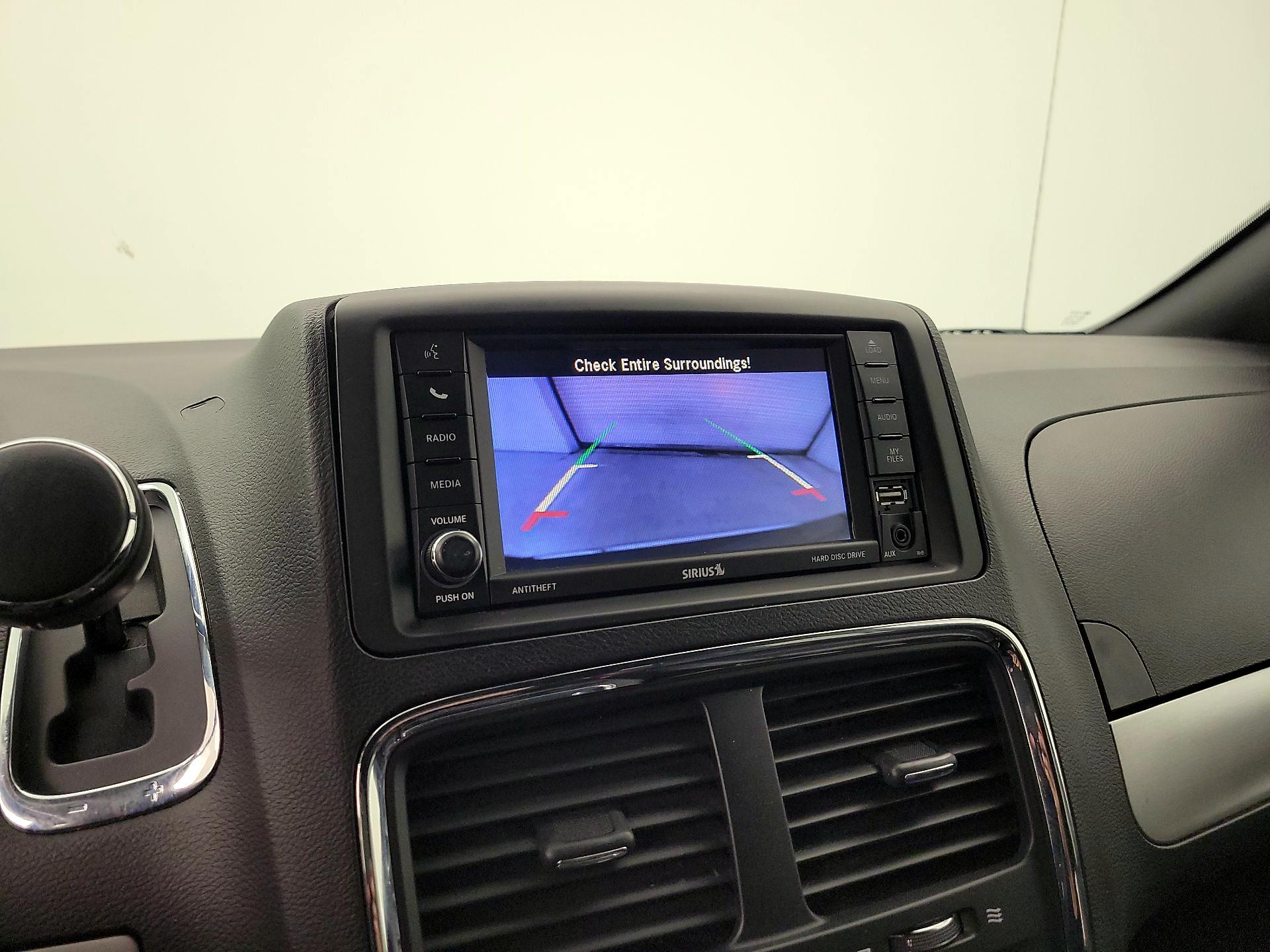 Thumbnail: 2019 Dodge Grand Caravan - 15