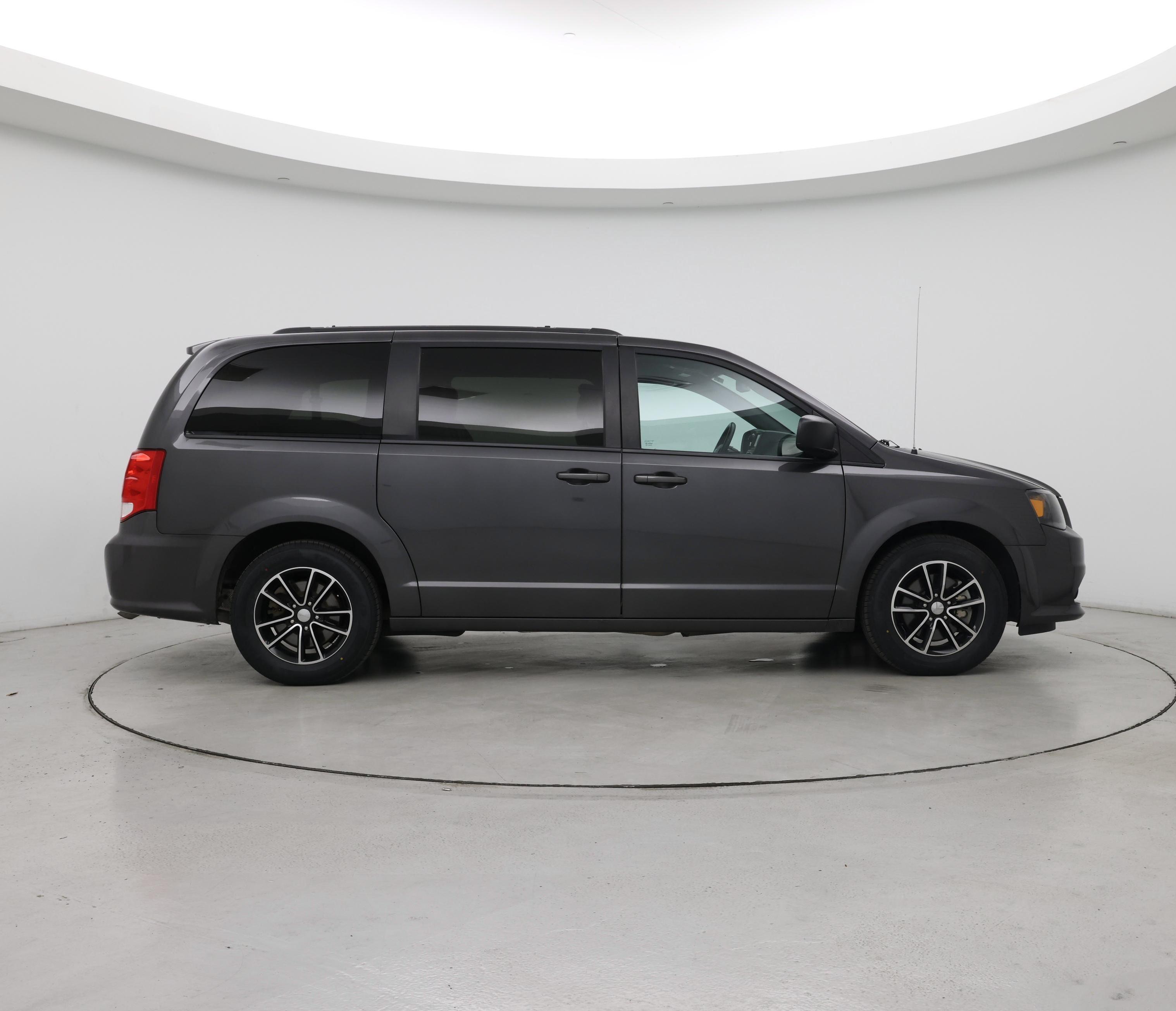 Thumbnail: 2019 Dodge Grand Caravan - 7