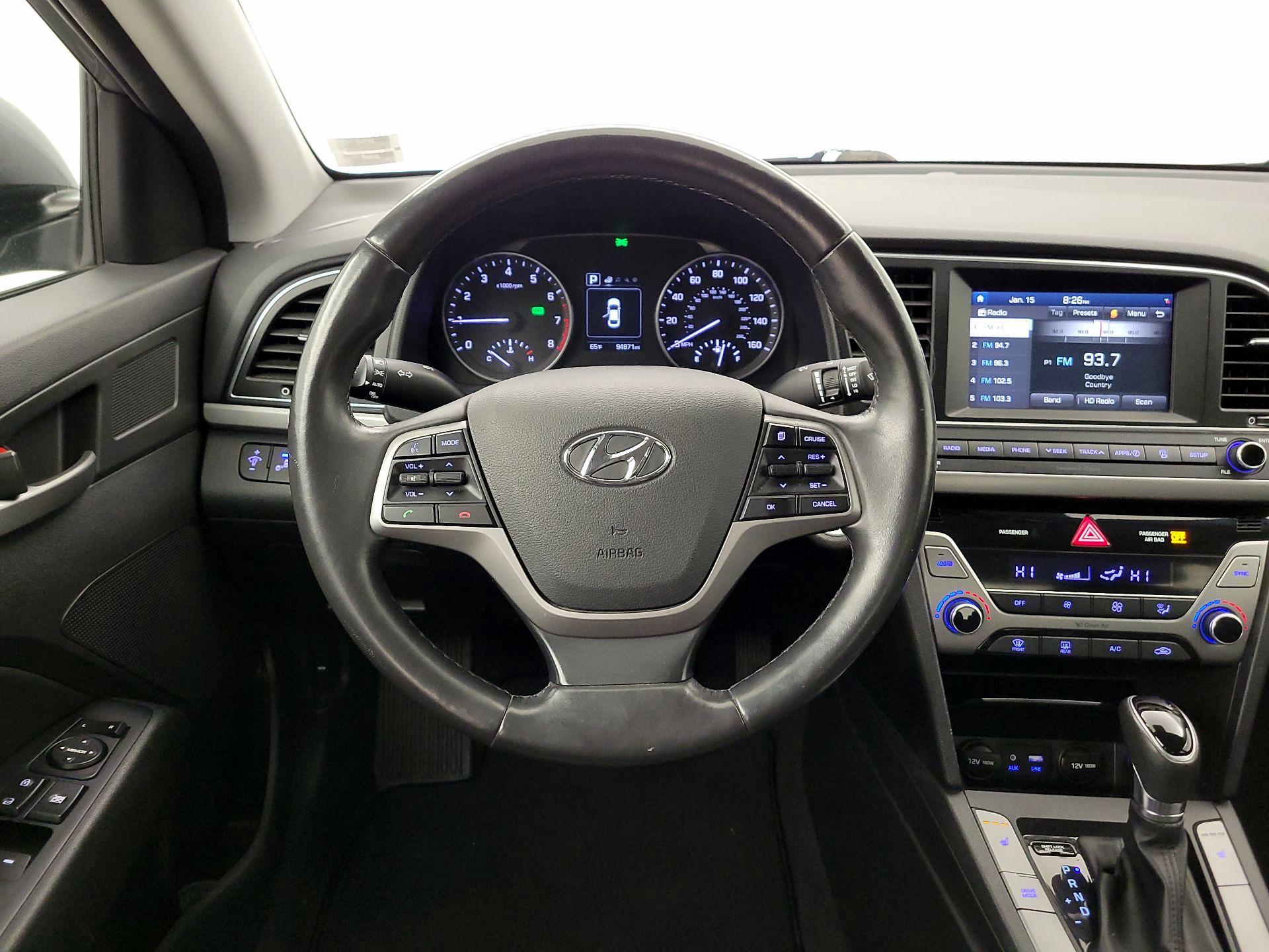 Thumbnail: 2017 Hyundai Elantra - 10
