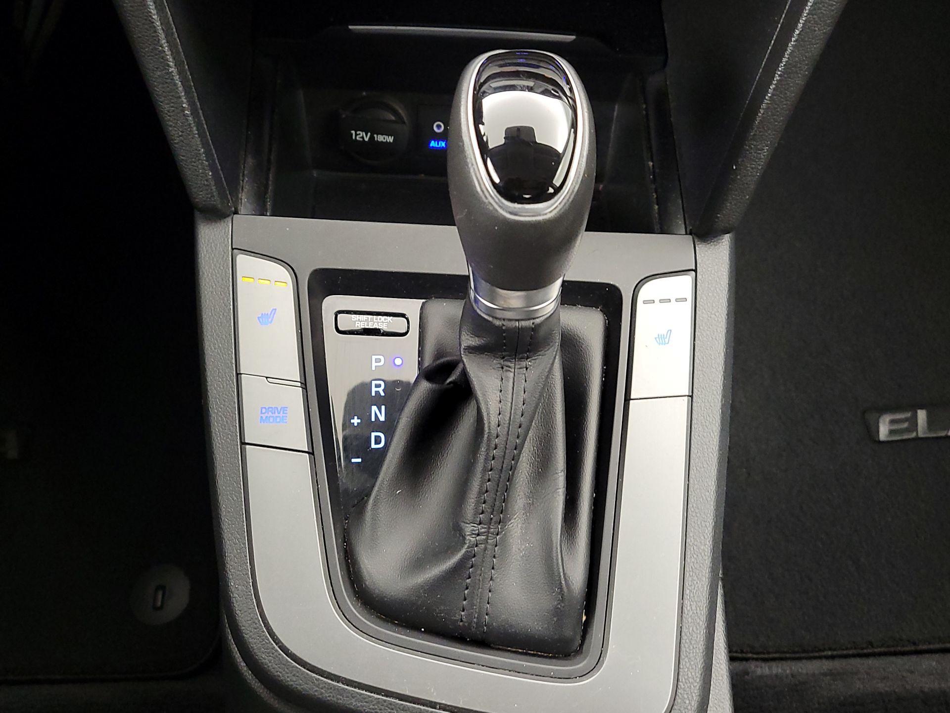 Thumbnail: 2017 Hyundai Elantra - 17