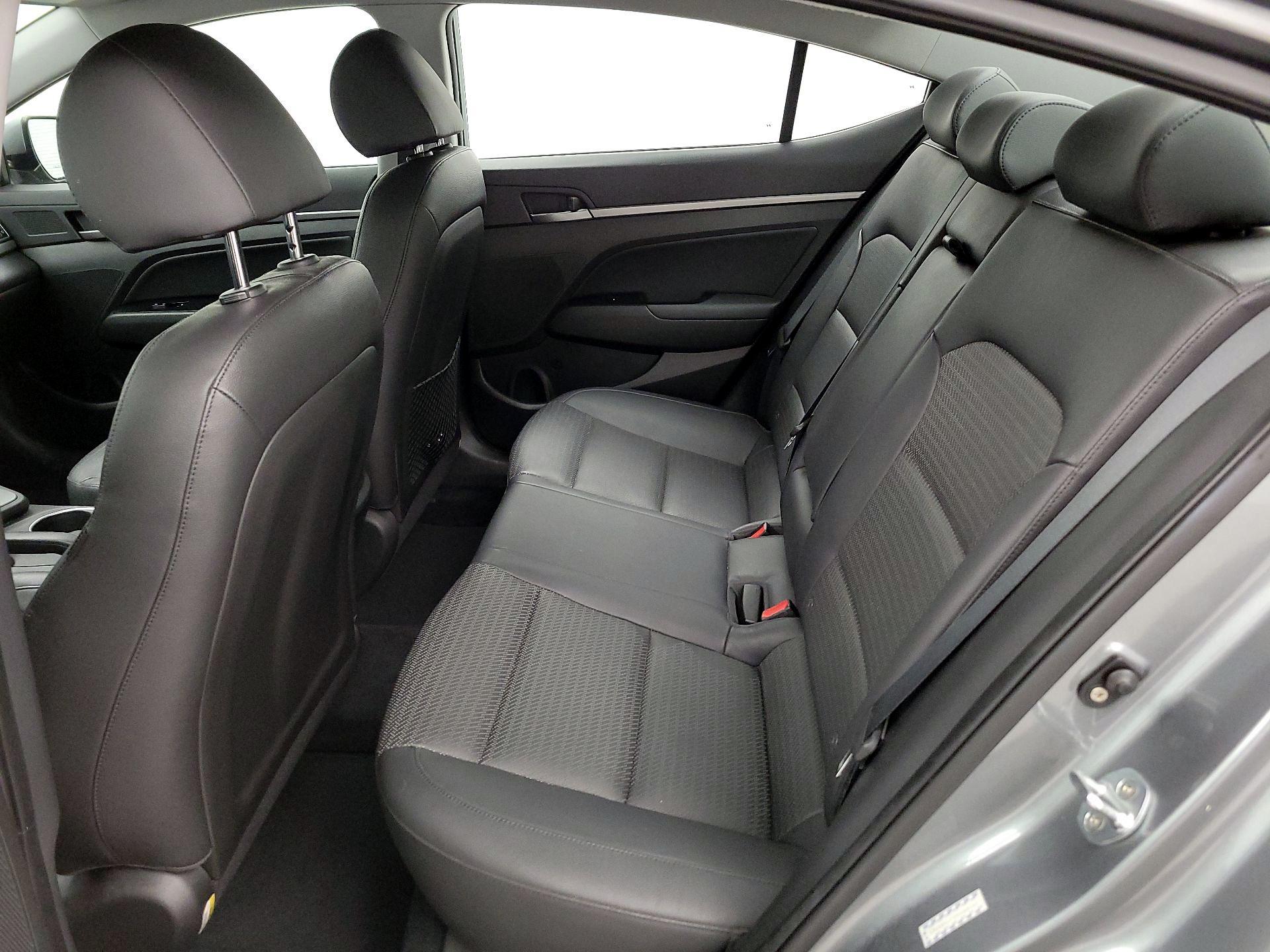 Thumbnail: 2017 Hyundai Elantra - 19