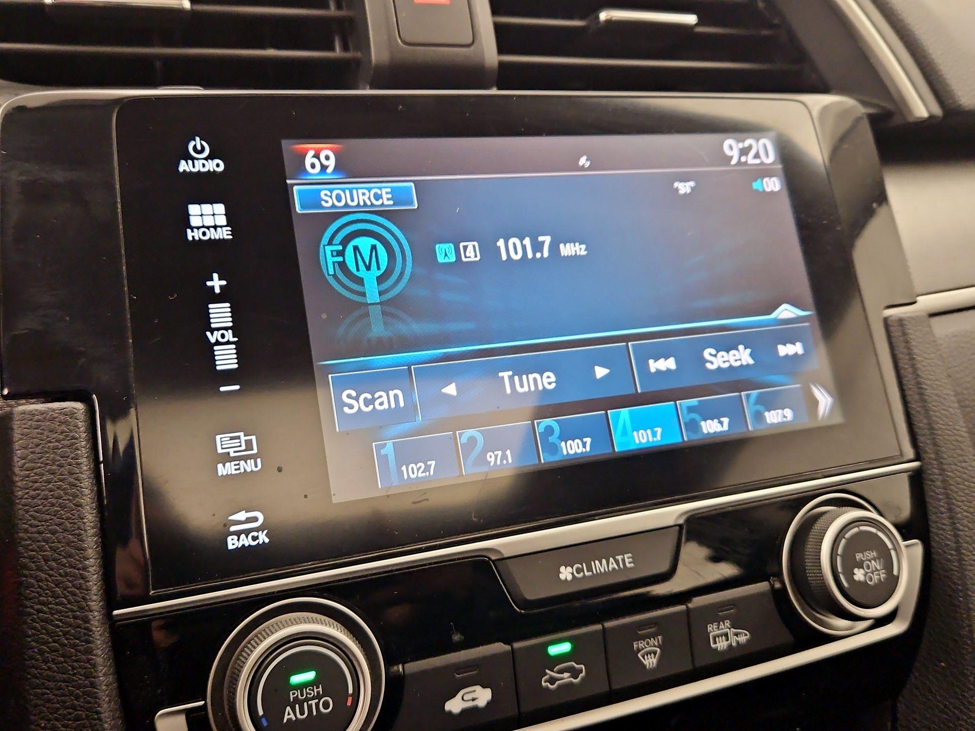 Thumbnail: 2016 Honda Civic - 15