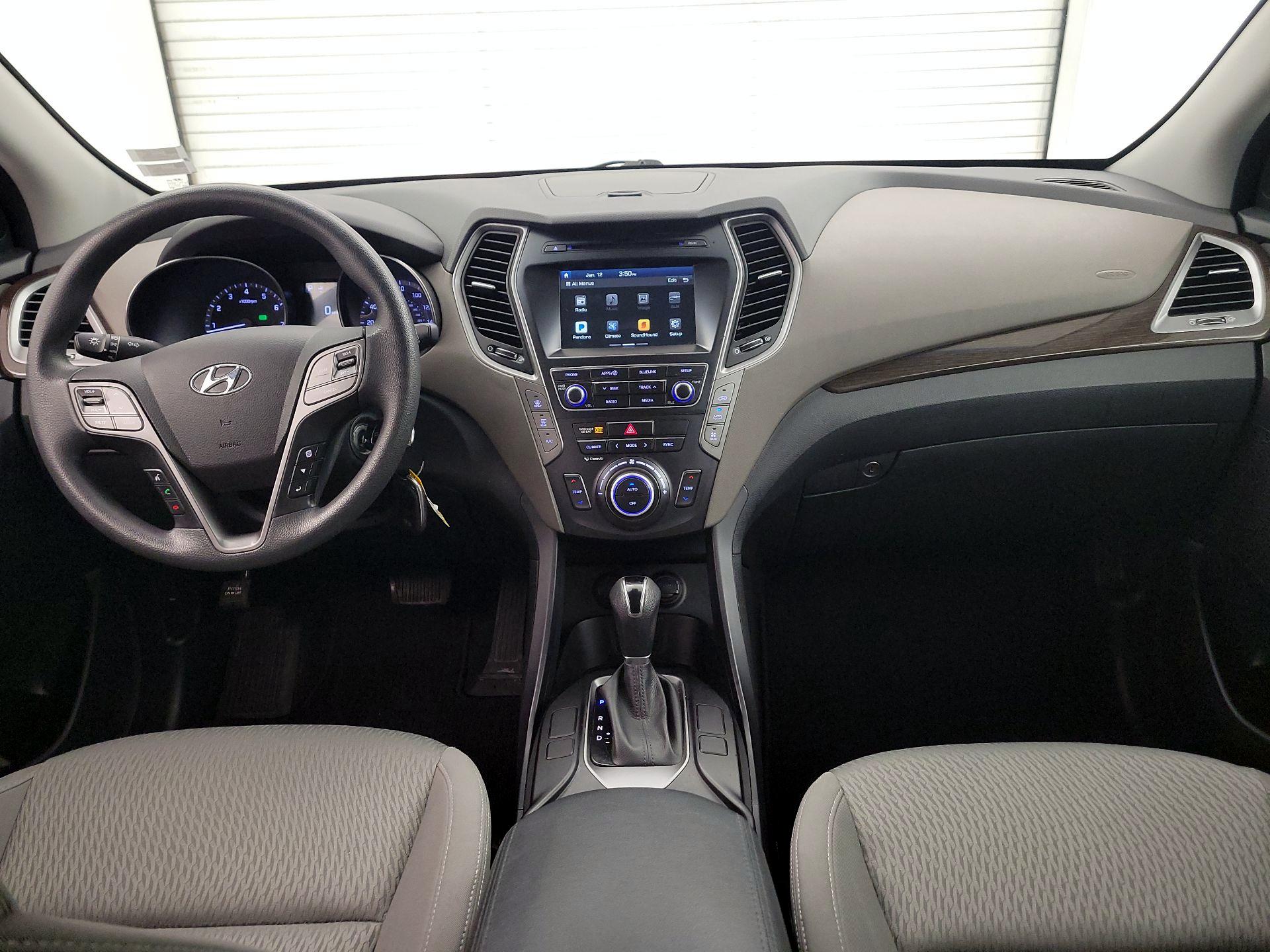 Thumbnail: 2017 Hyundai Santa Fe - 9