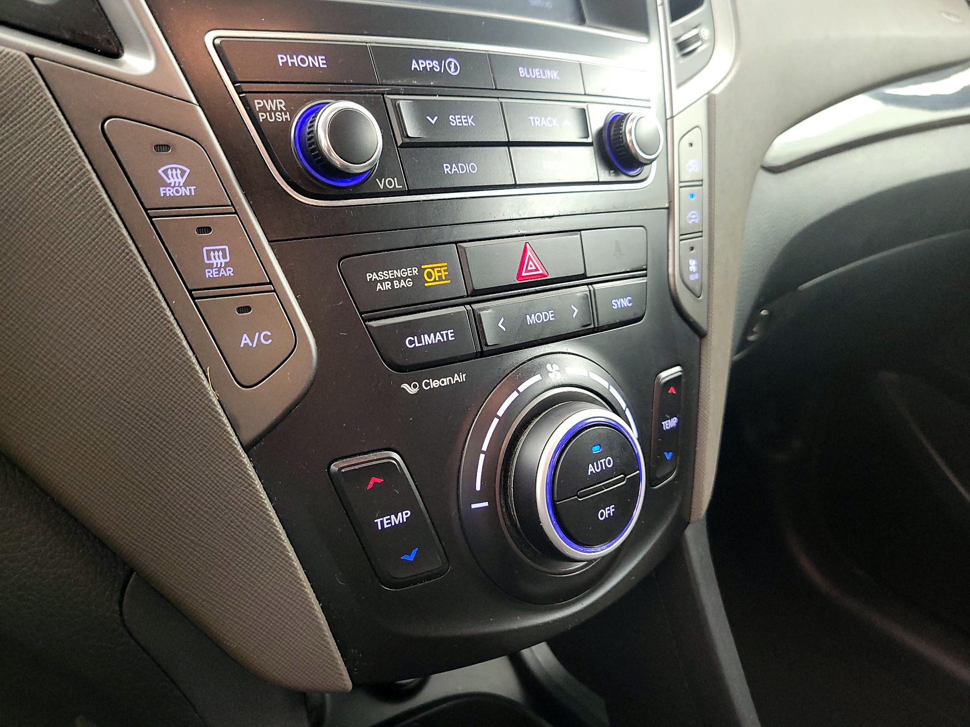 Thumbnail: 2017 Hyundai Santa Fe - 16