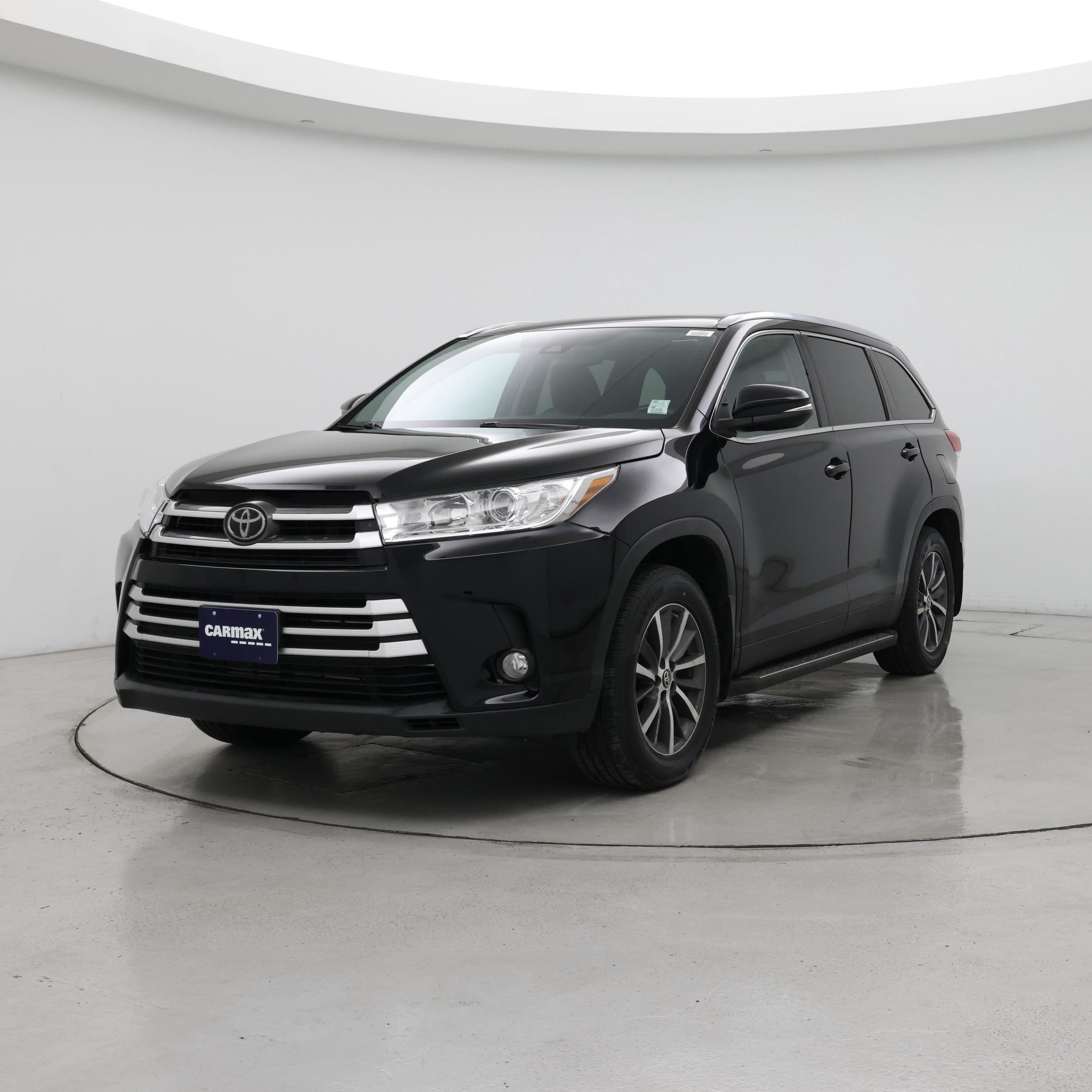 Thumbnail: 2019 Toyota Highlander - 4