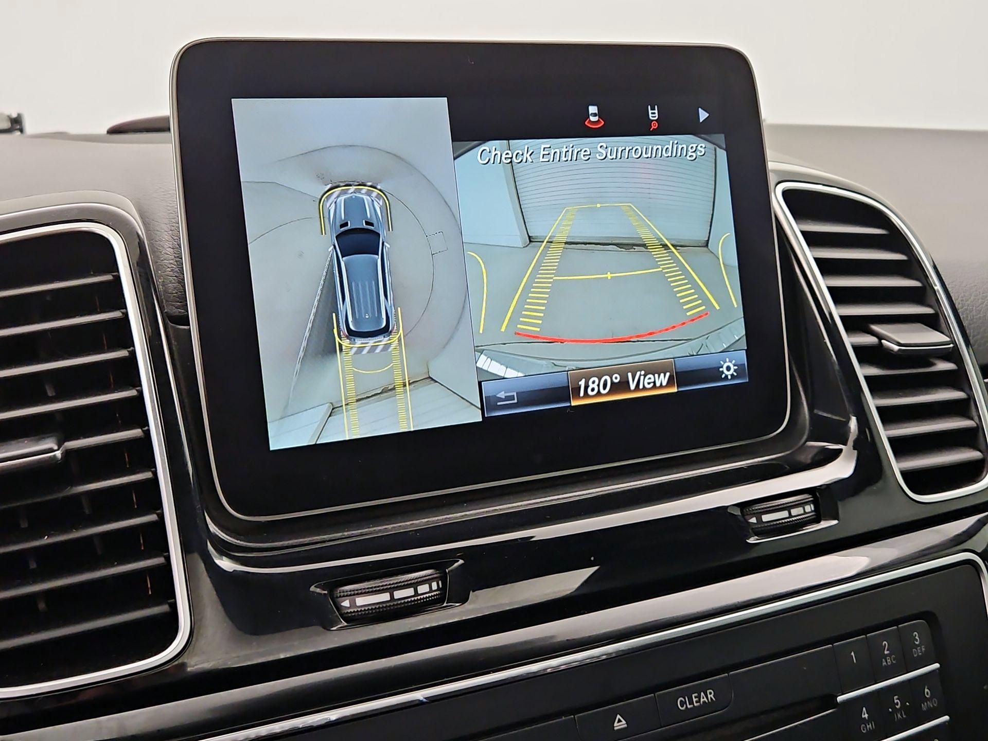 Thumbnail: 2017 Mercedes-Benz GLE - 15