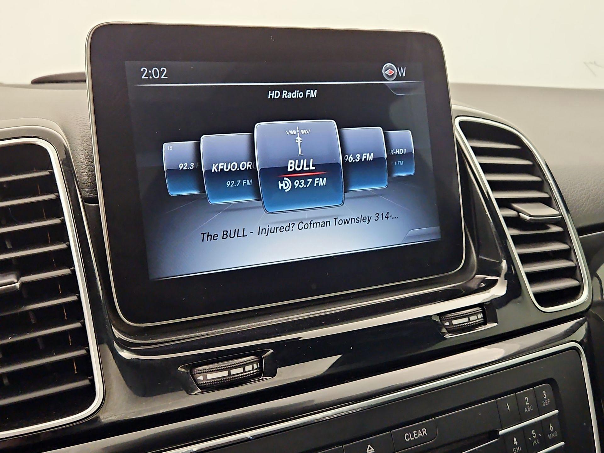 Thumbnail: 2017 Mercedes-Benz GLE - 16