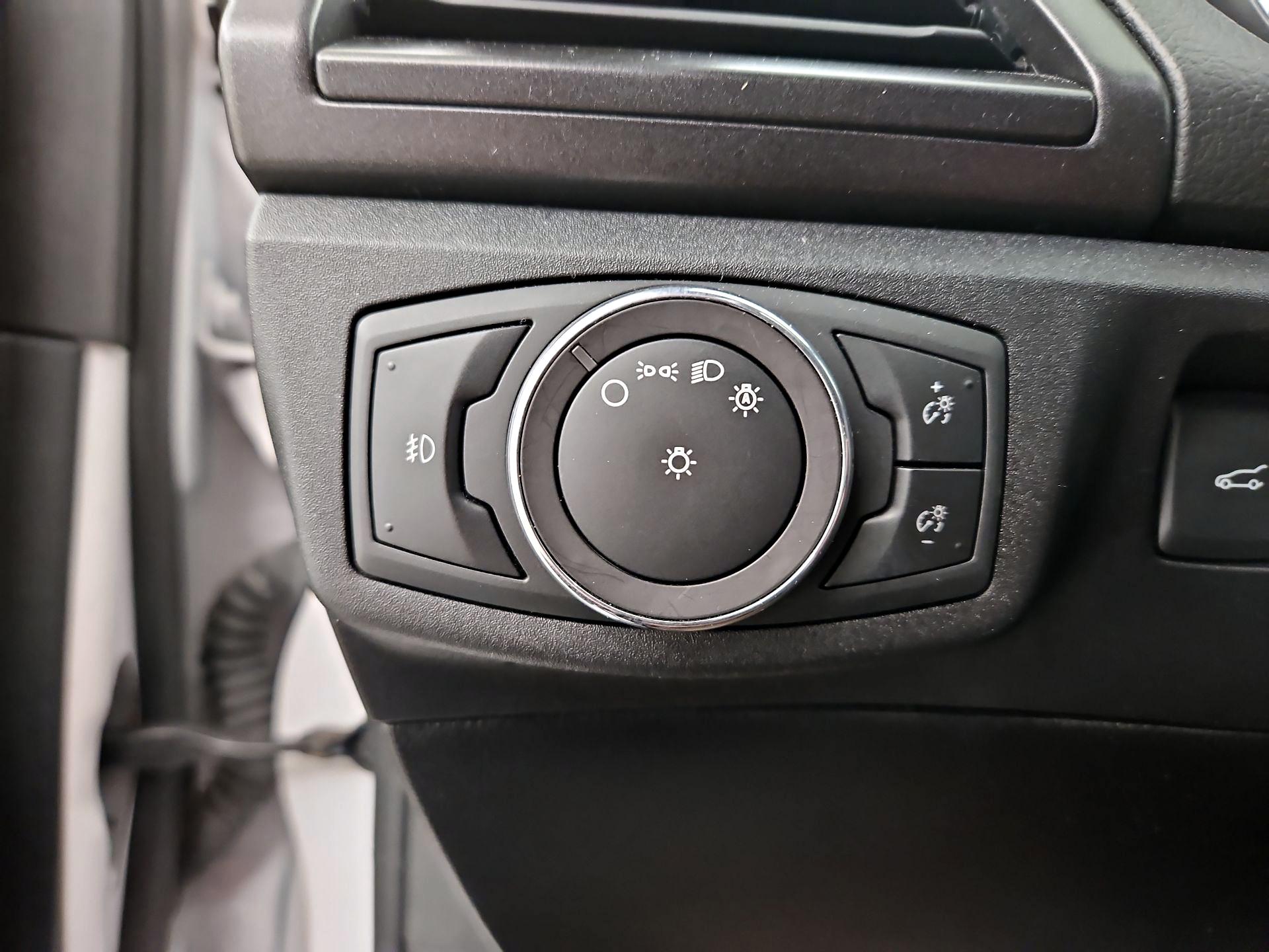 Thumbnail: 2019 Ford Fusion - 13