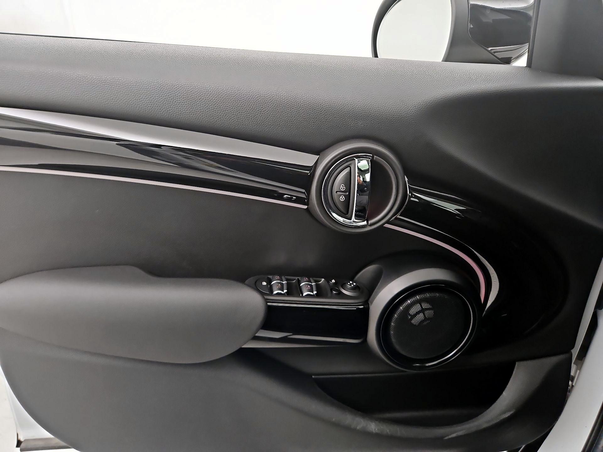 Thumbnail: 2024 MINI Cooper Hardtop - 12