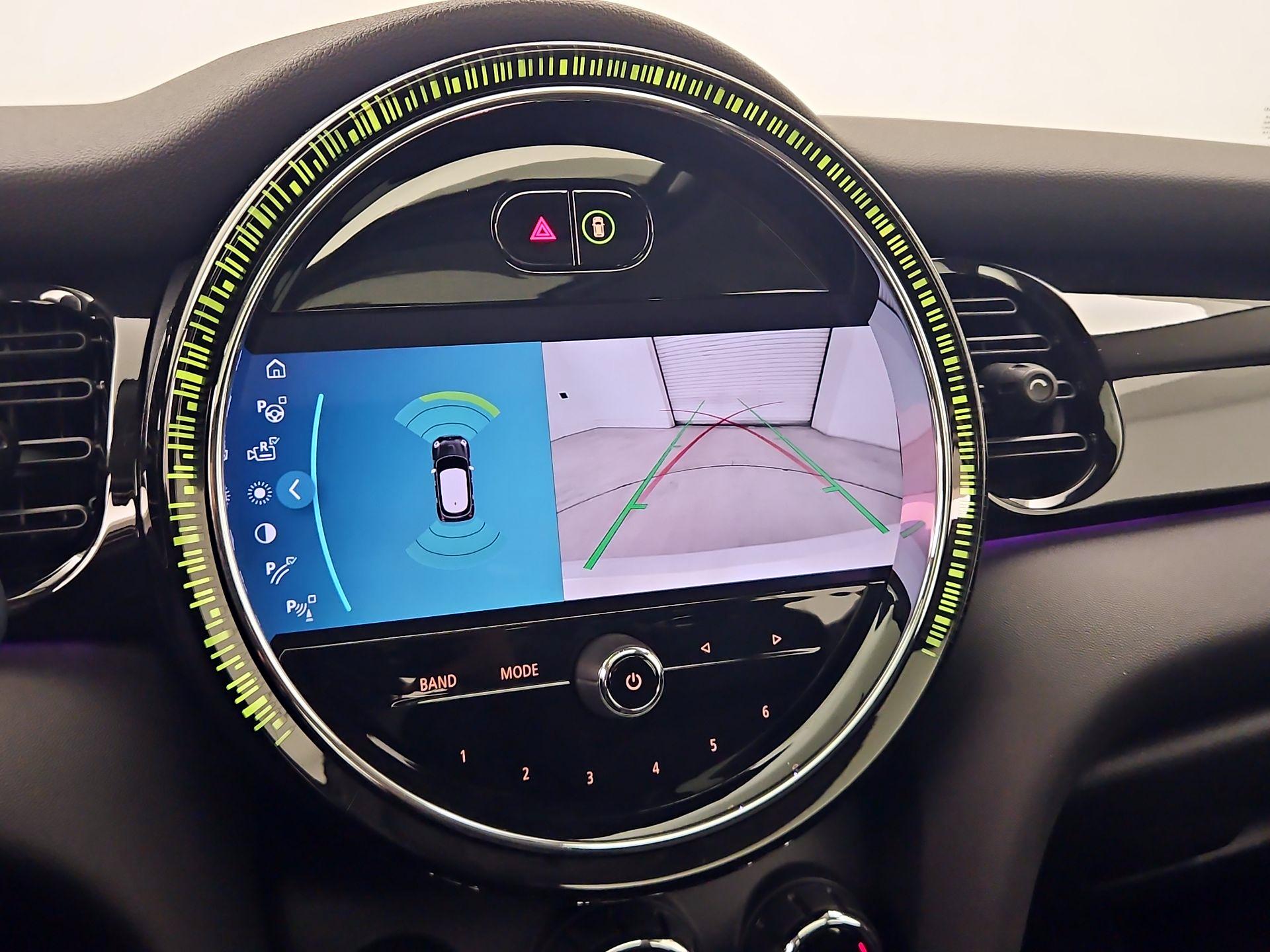 Thumbnail: 2024 MINI Cooper Hardtop - 15