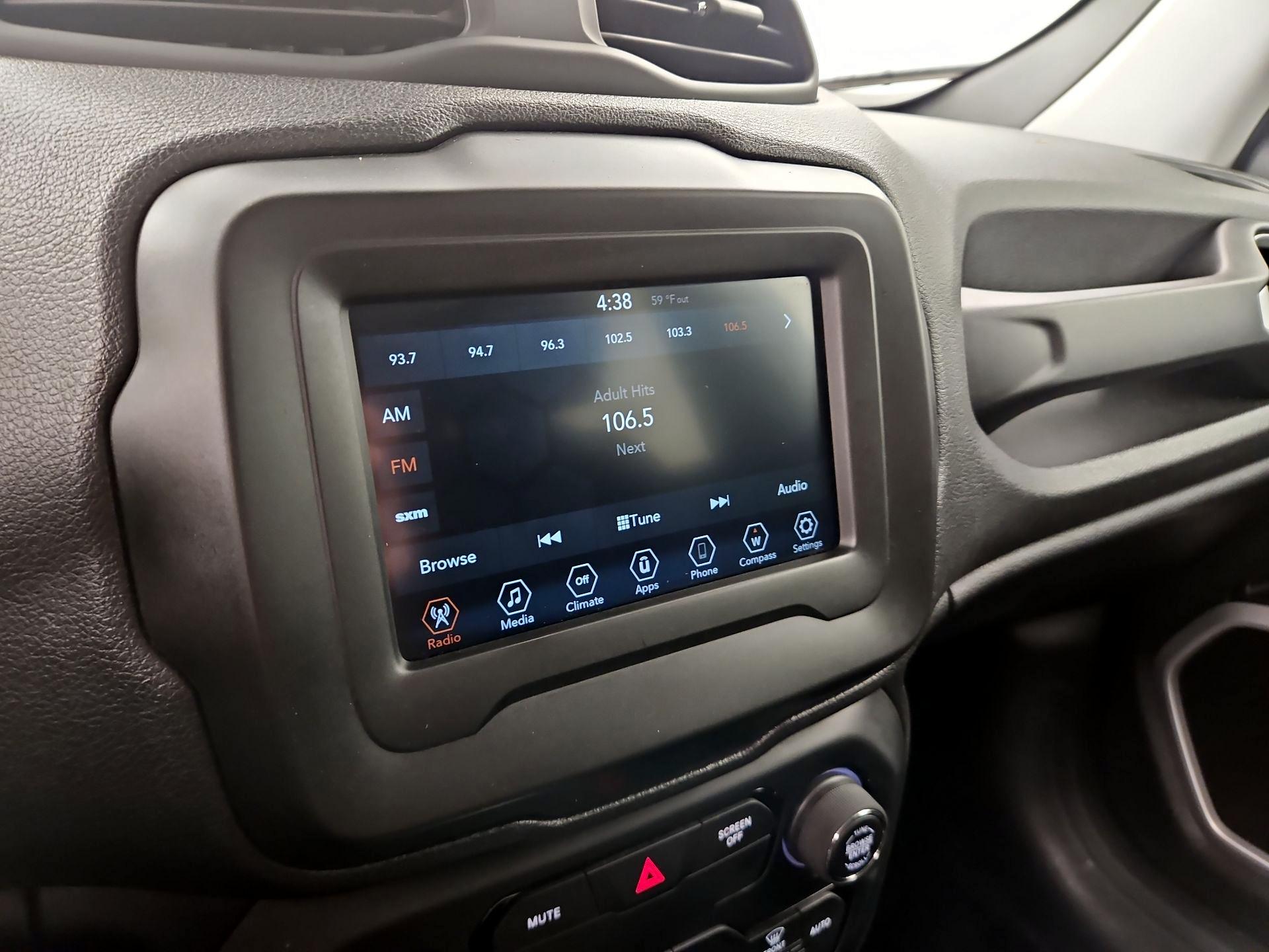 Thumbnail: 2020 Jeep Renegade - 15