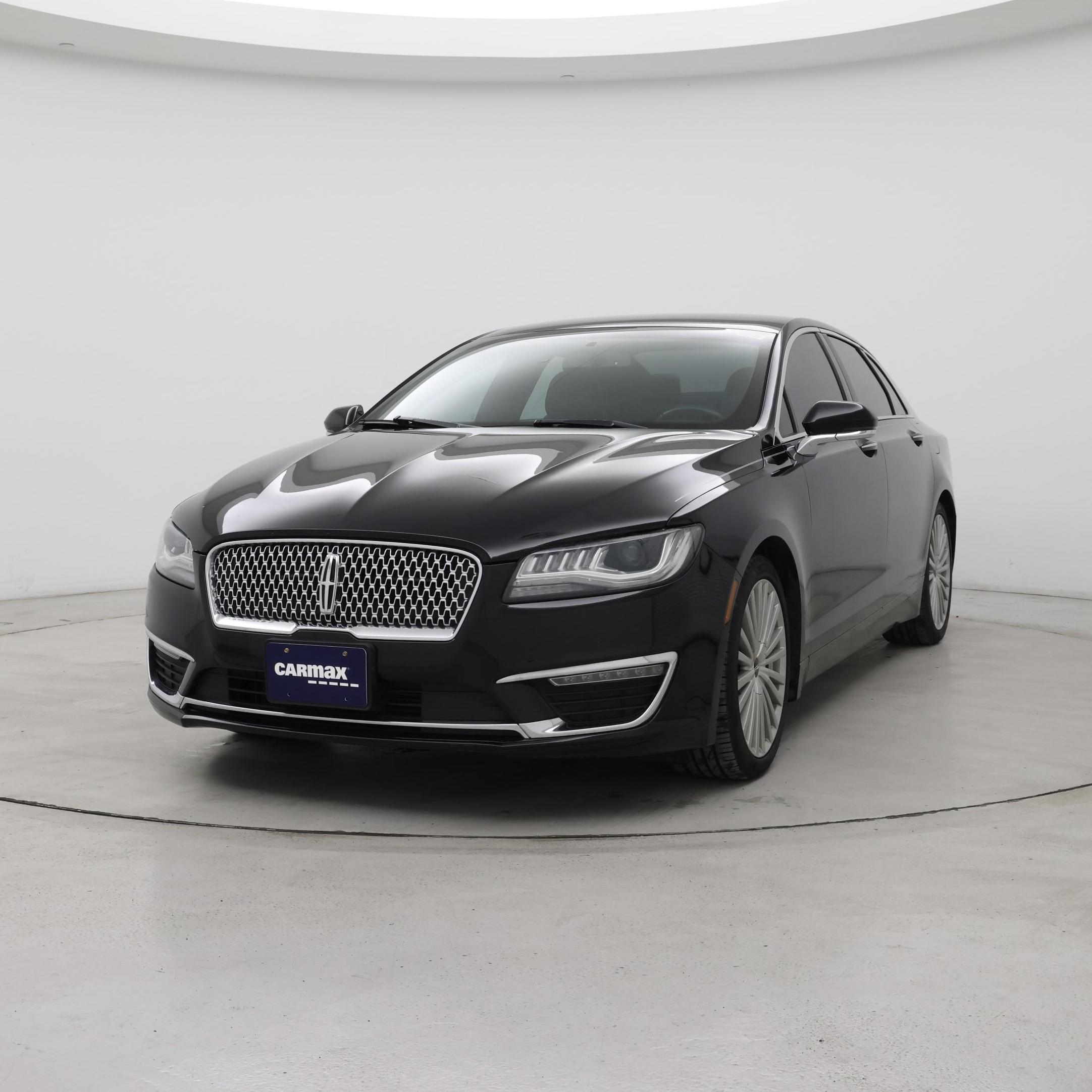 Thumbnail: 2017 Lincoln MKZ - 4