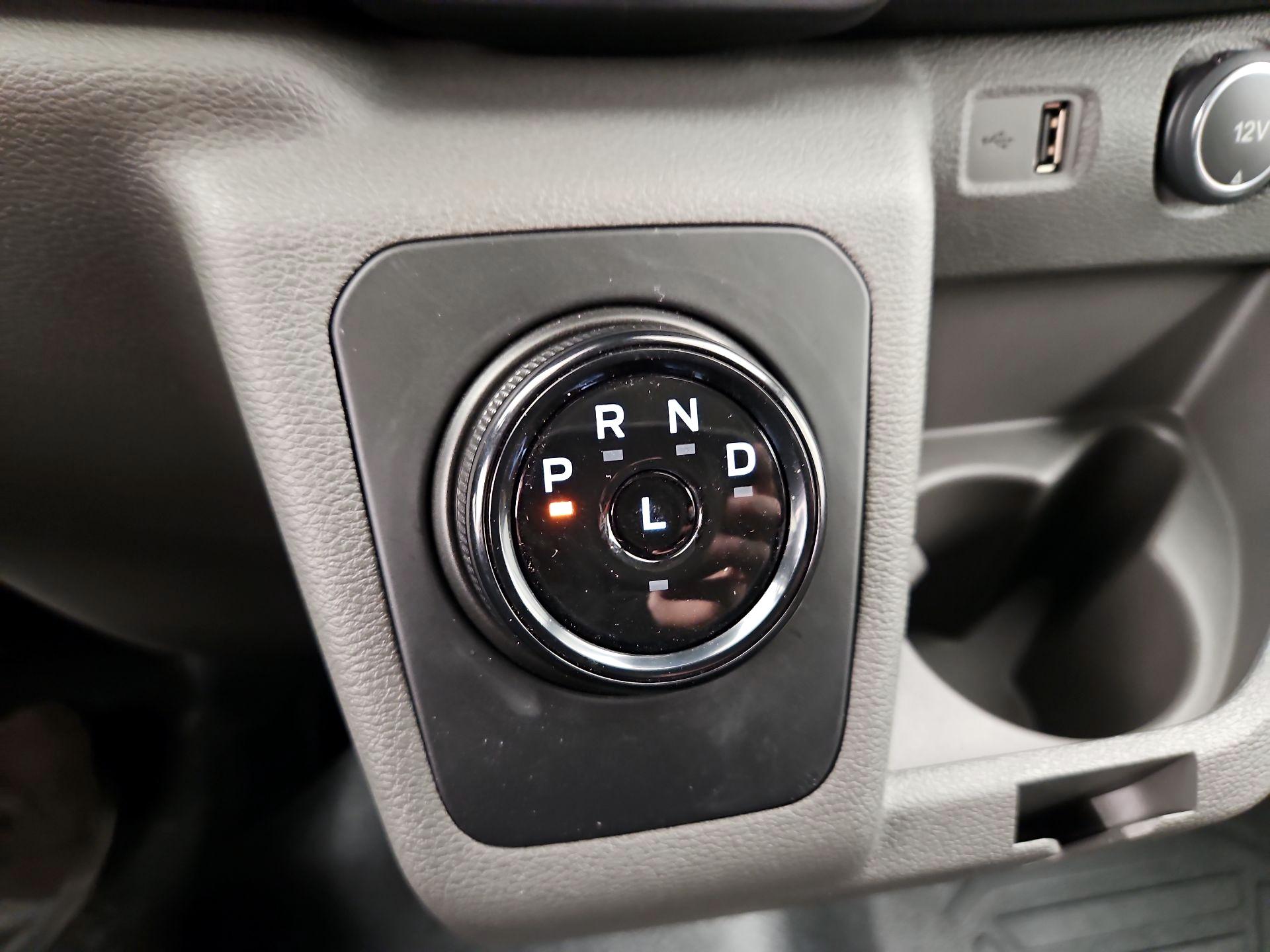 Thumbnail: 2023 Ford Econoline - 18