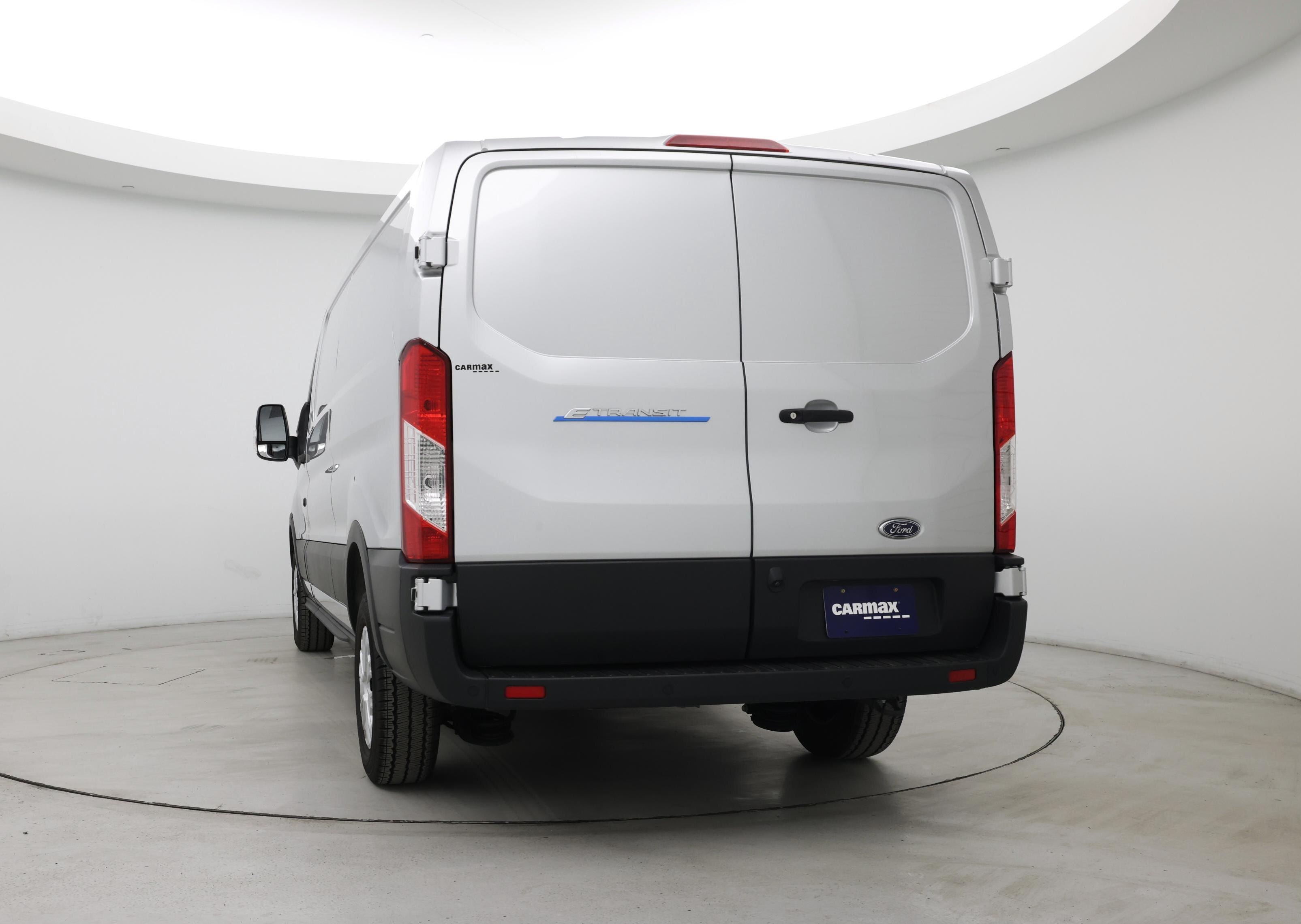 Thumbnail: 2023 Ford Econoline - 6