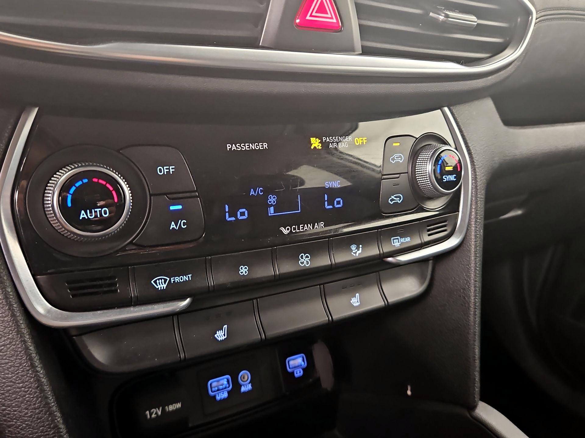 Thumbnail: 2019 Hyundai Santa Fe - 16