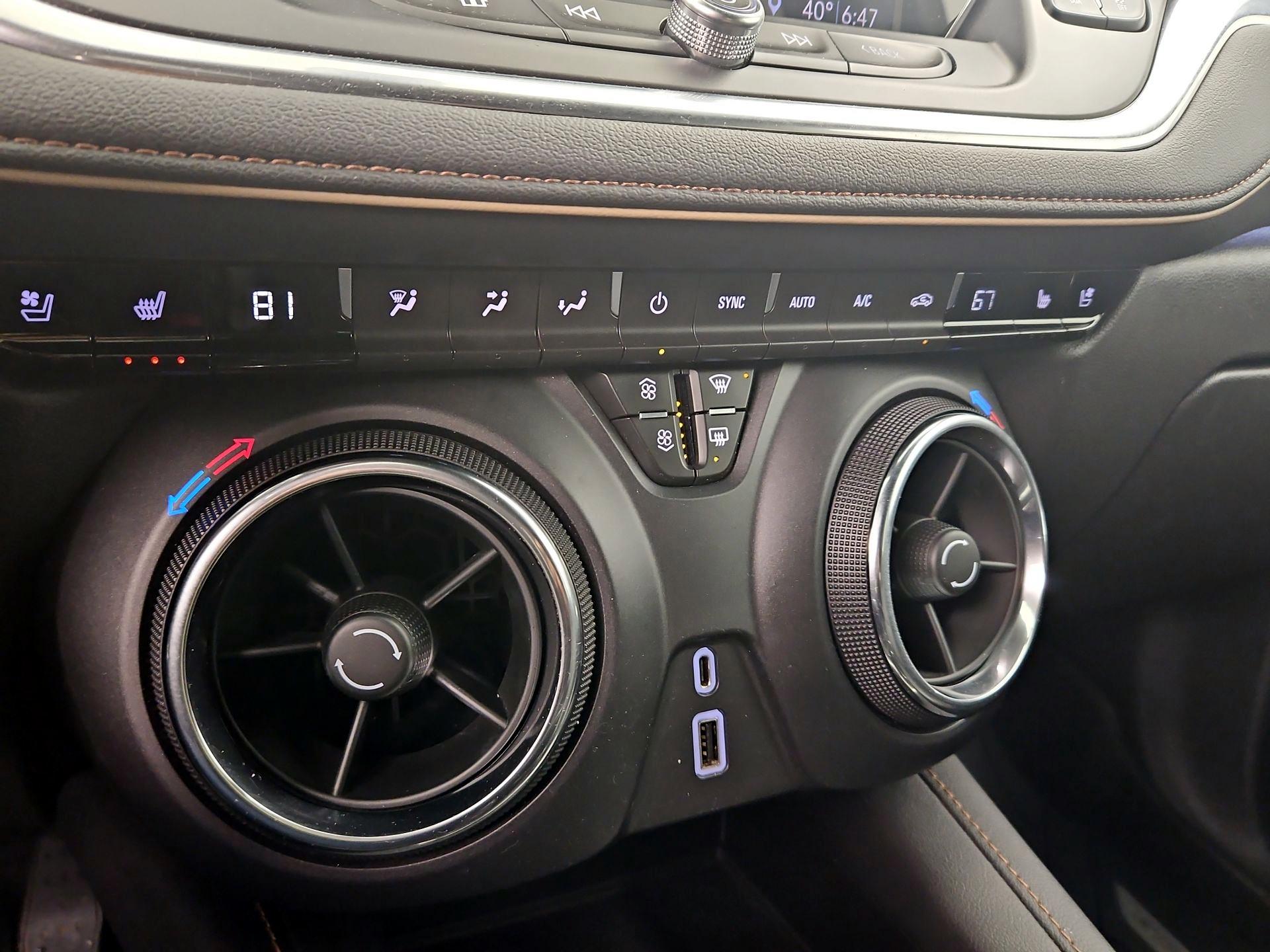 Thumbnail: 2019 Chevrolet Blazer - 17