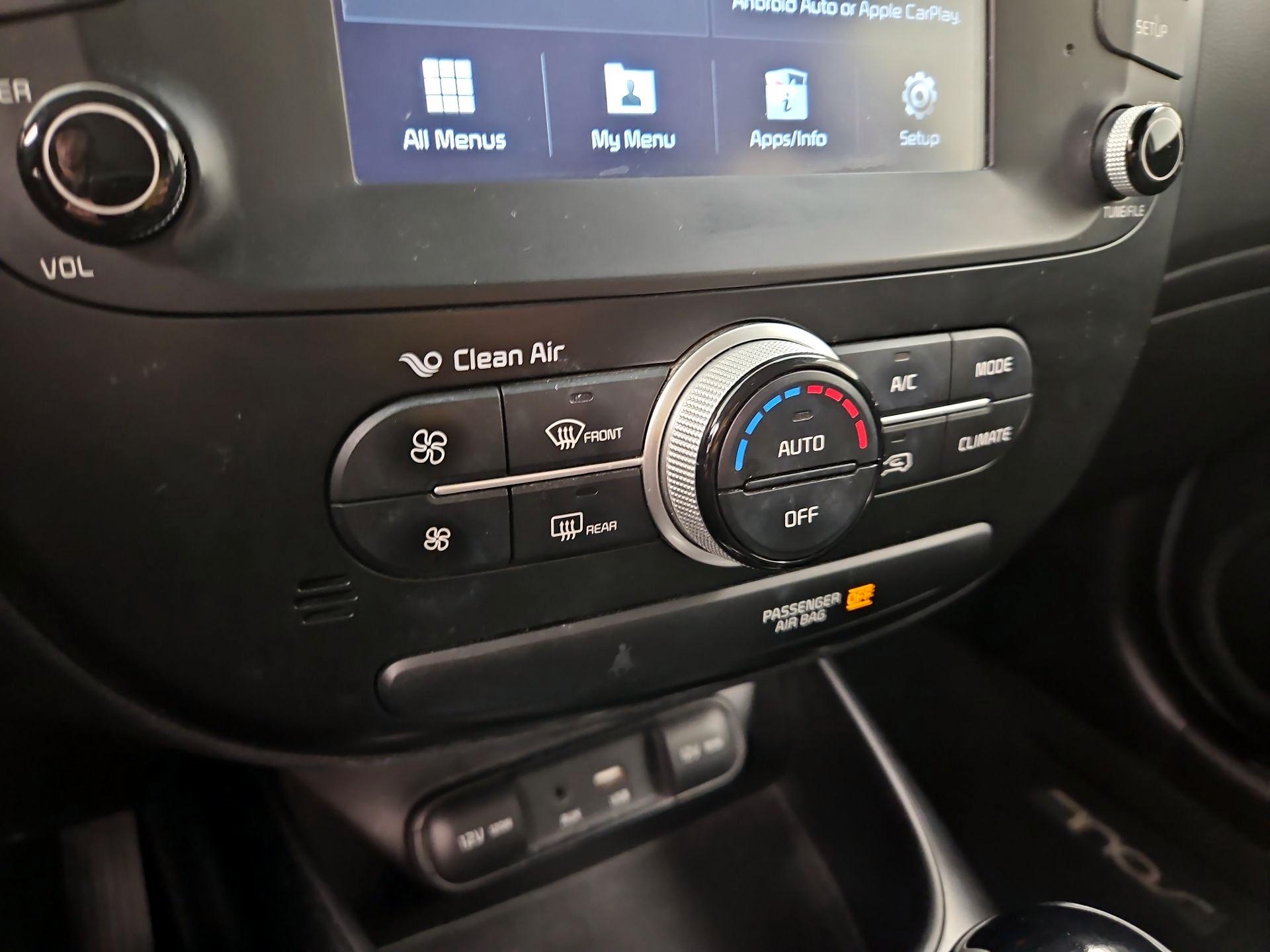 Thumbnail: 2018 Kia Soul - 16