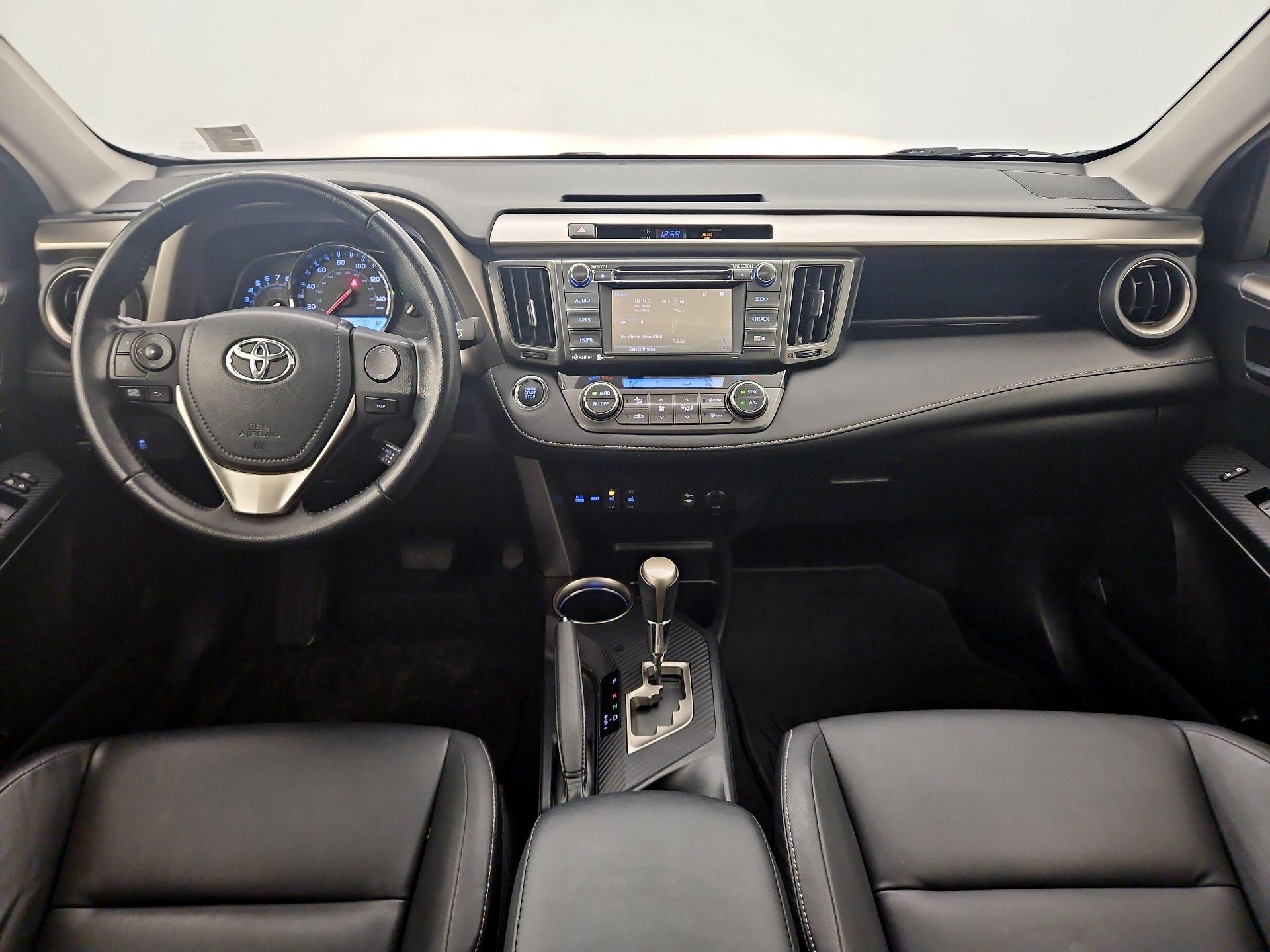 Thumbnail: 2015 Toyota RAV4 - 9