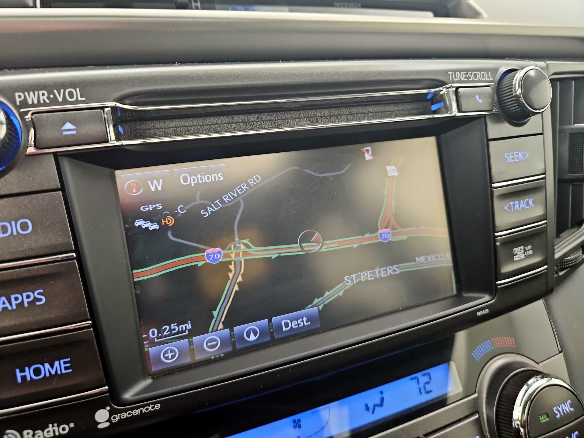 Thumbnail: 2015 Toyota RAV4 - 14