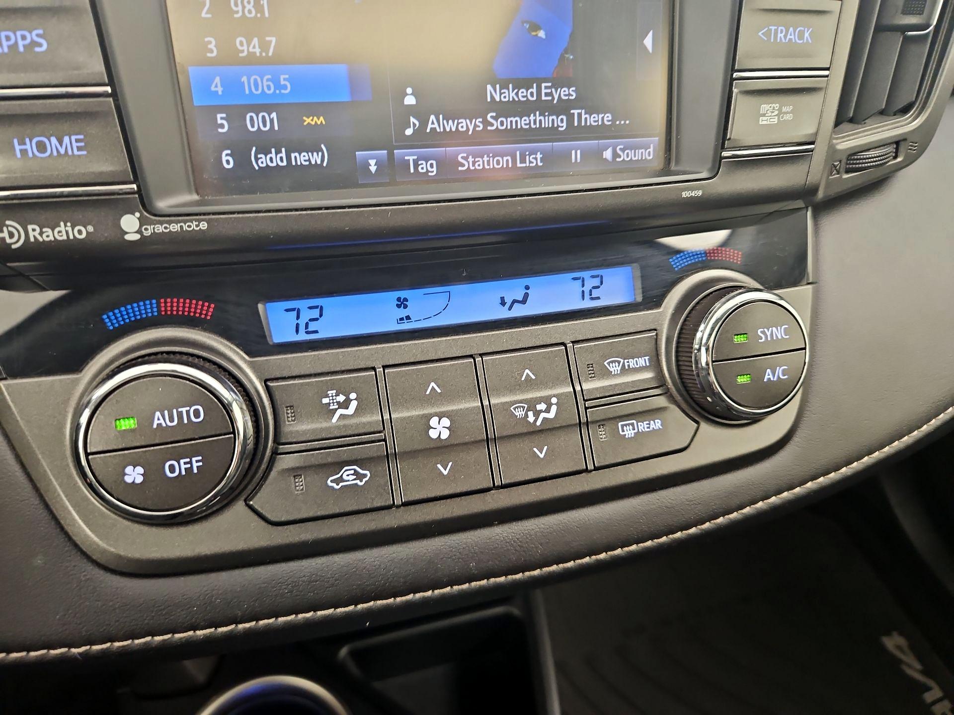 Thumbnail: 2015 Toyota RAV4 - 17