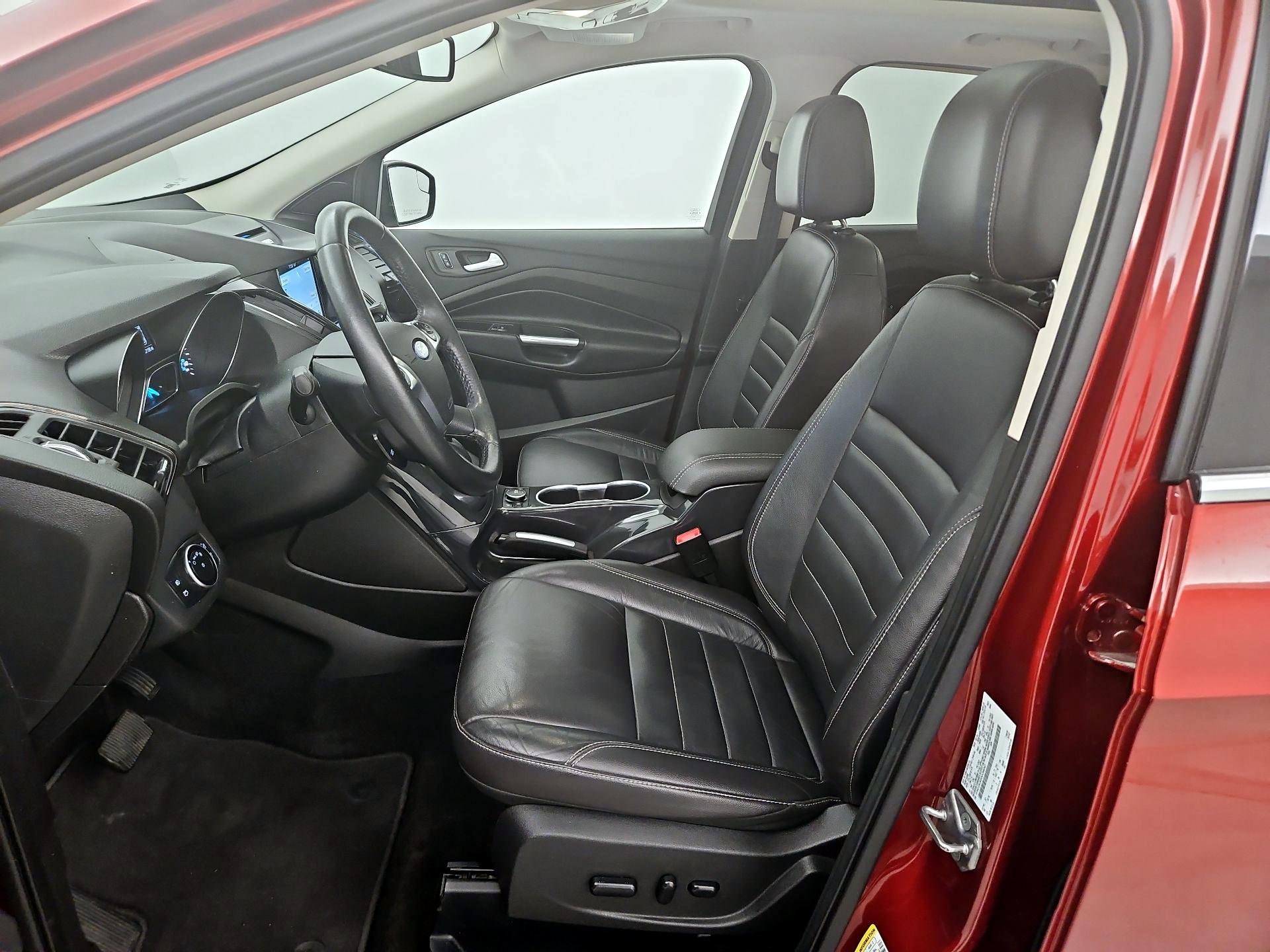 Thumbnail: 2016 Ford Escape - 11