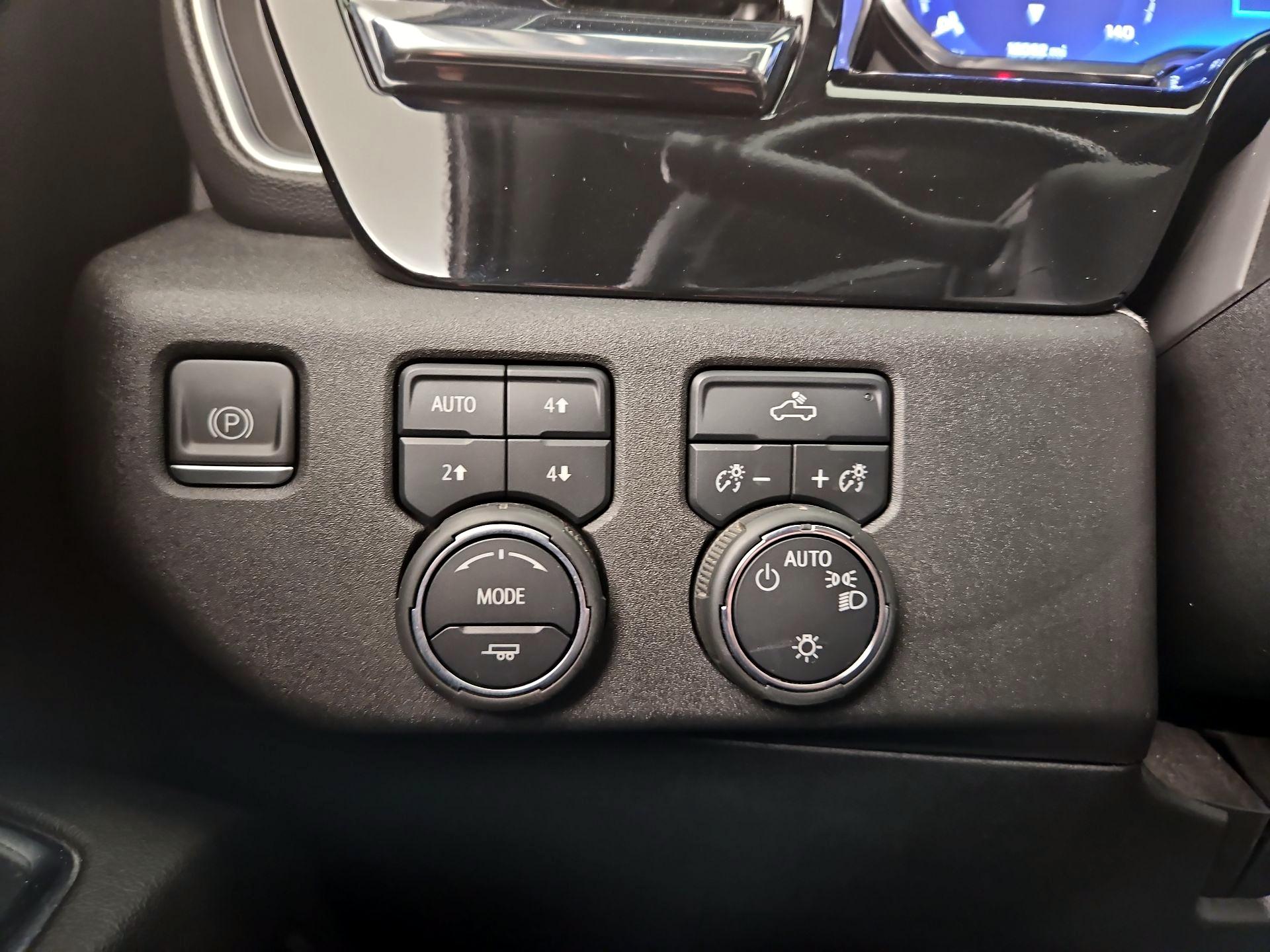 Thumbnail: 2023 Chevrolet Silverado 1500 - 13