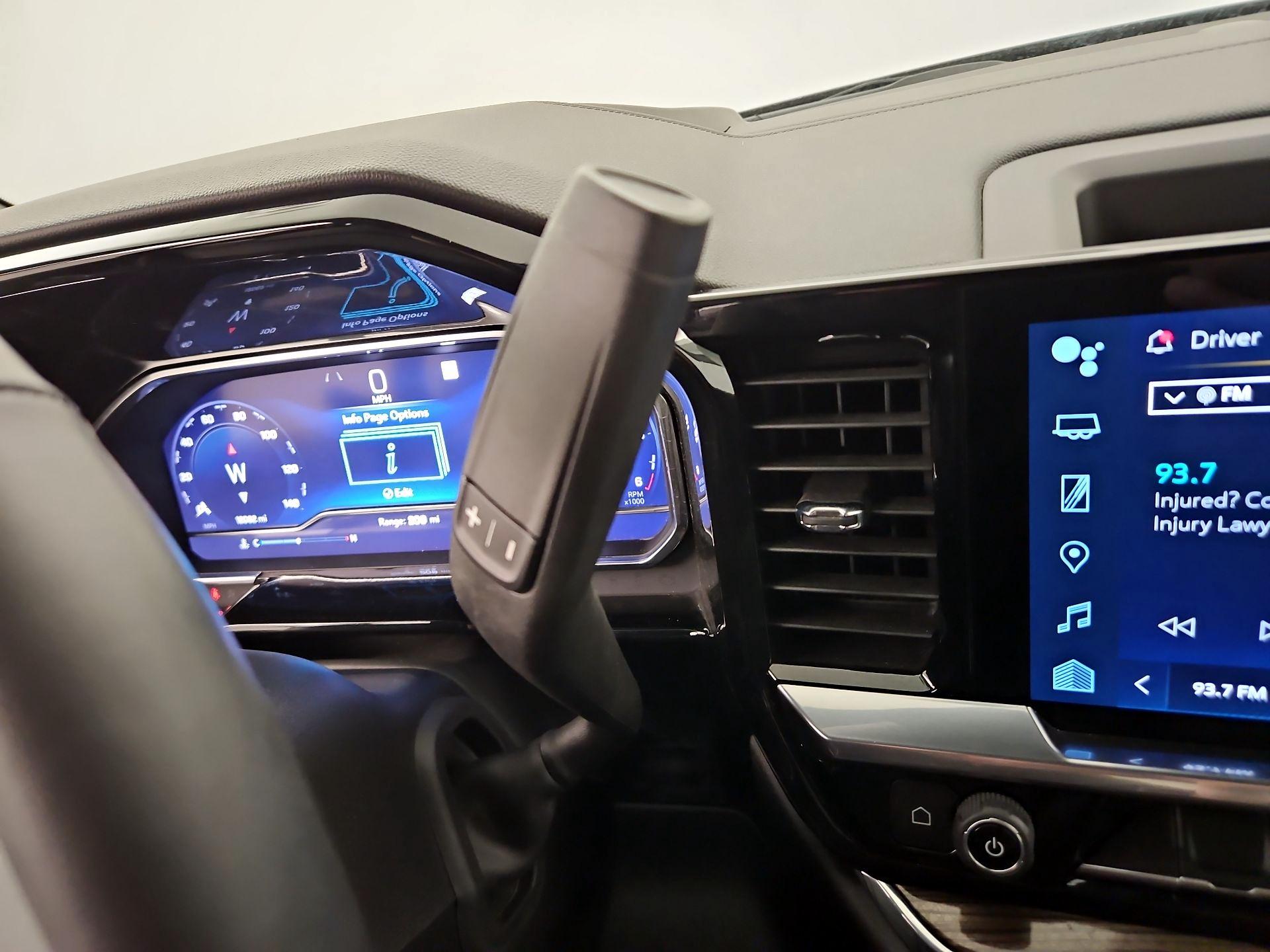 Thumbnail: 2023 Chevrolet Silverado 1500 - 17