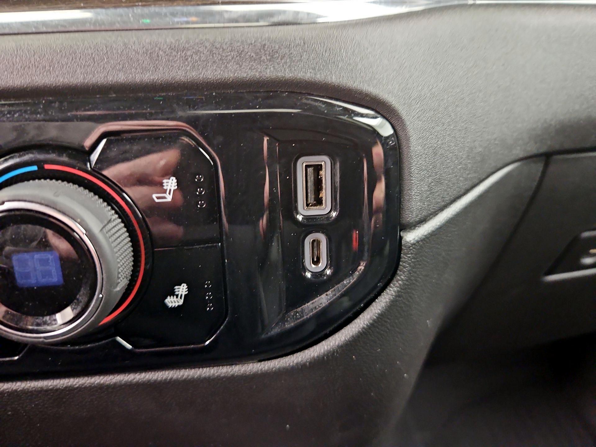 Thumbnail: 2023 Chevrolet Silverado 1500 - 18