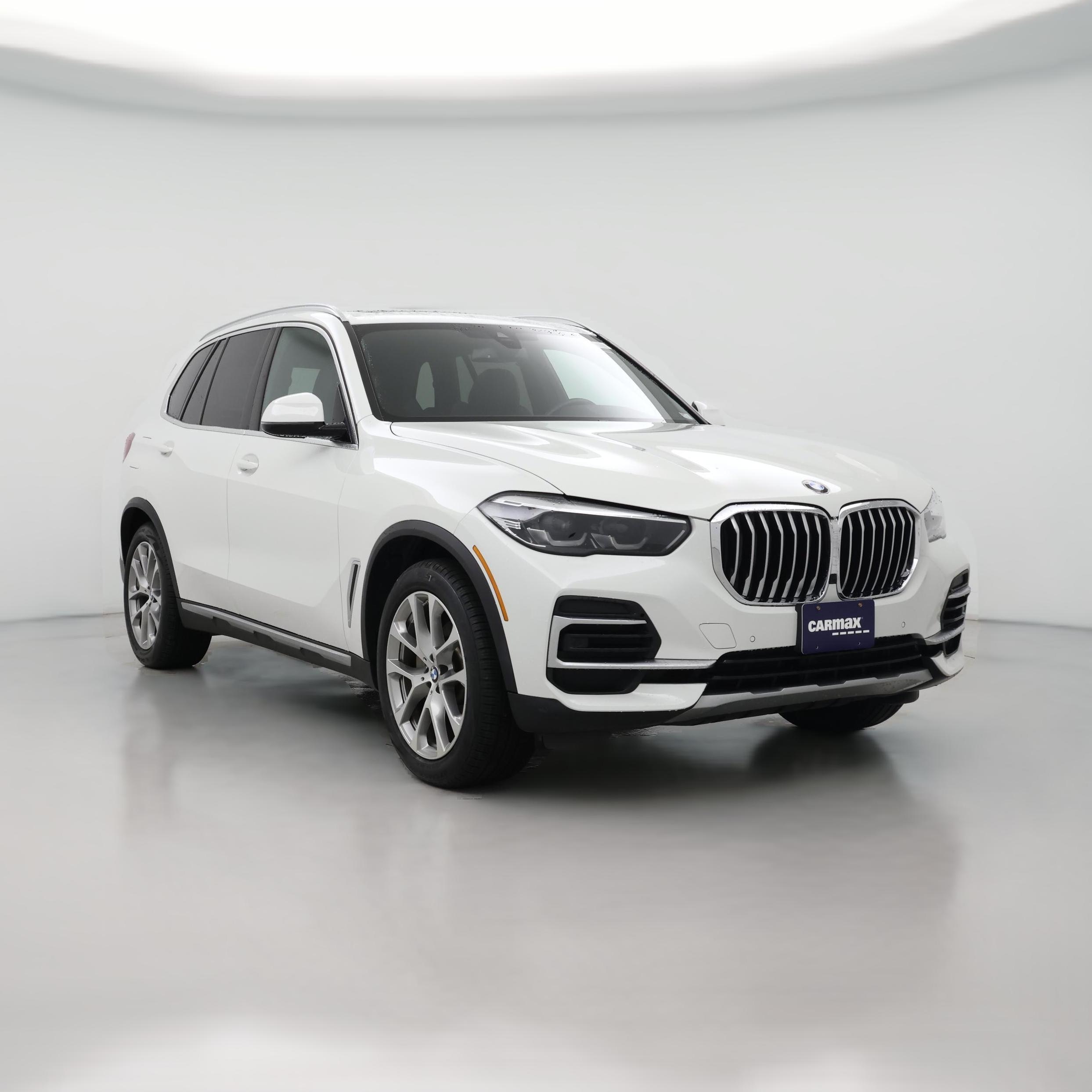 Thumbnail: 2022 BMW X5 - 1