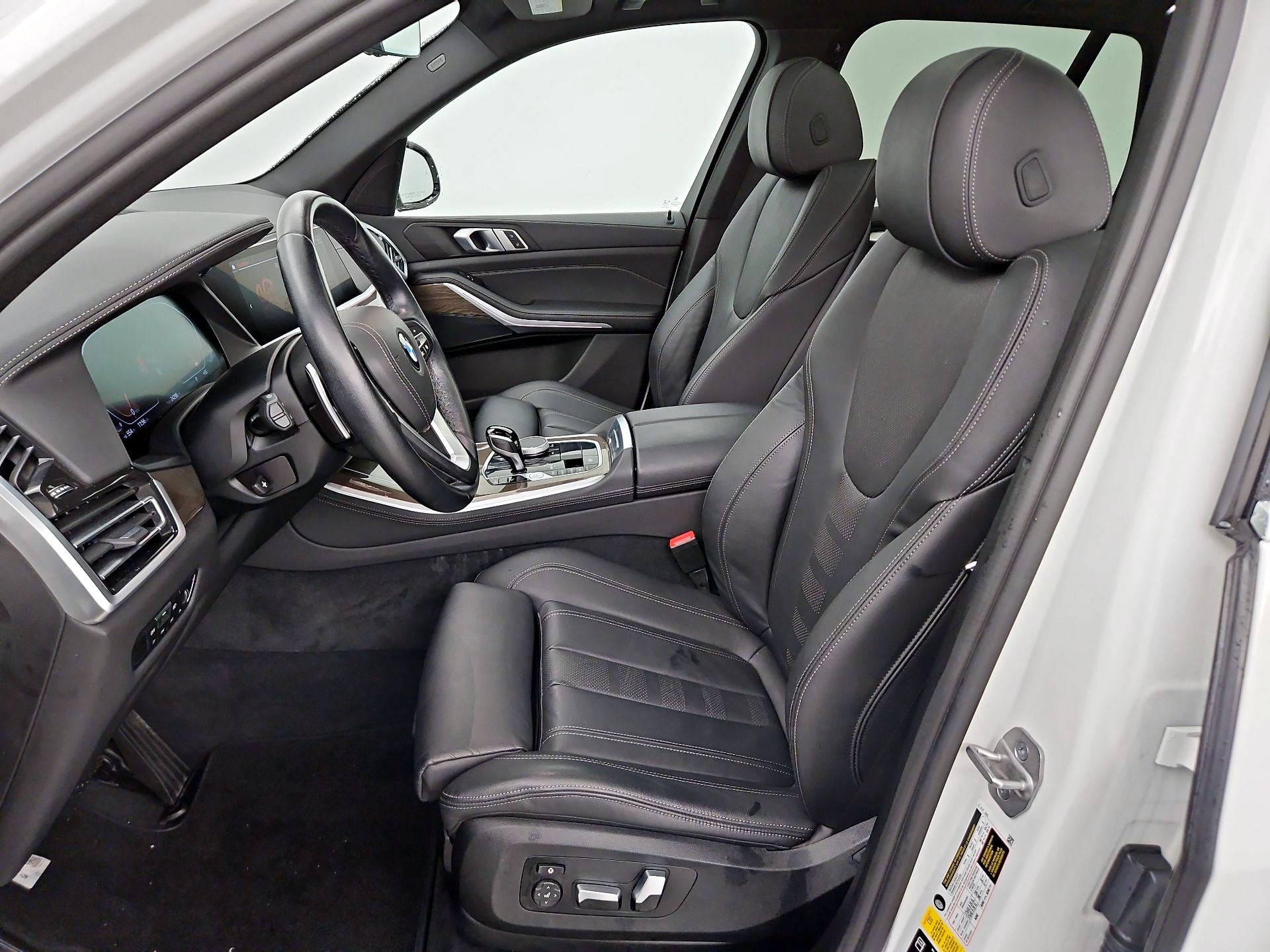 Thumbnail: 2022 BMW X5 - 11