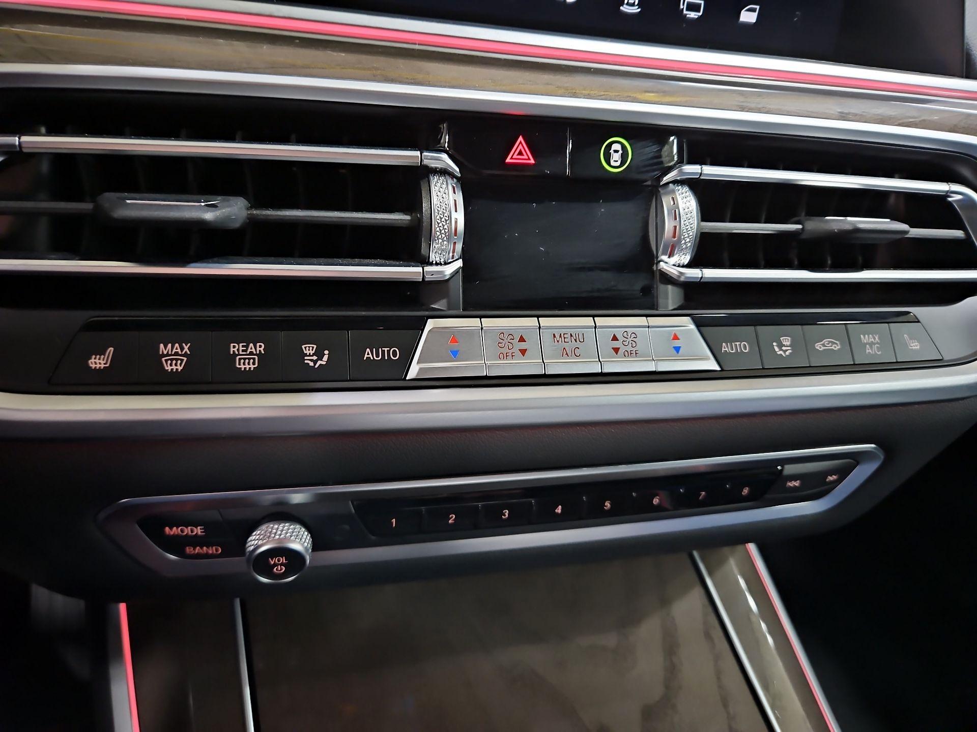 Thumbnail: 2022 BMW X5 - 17