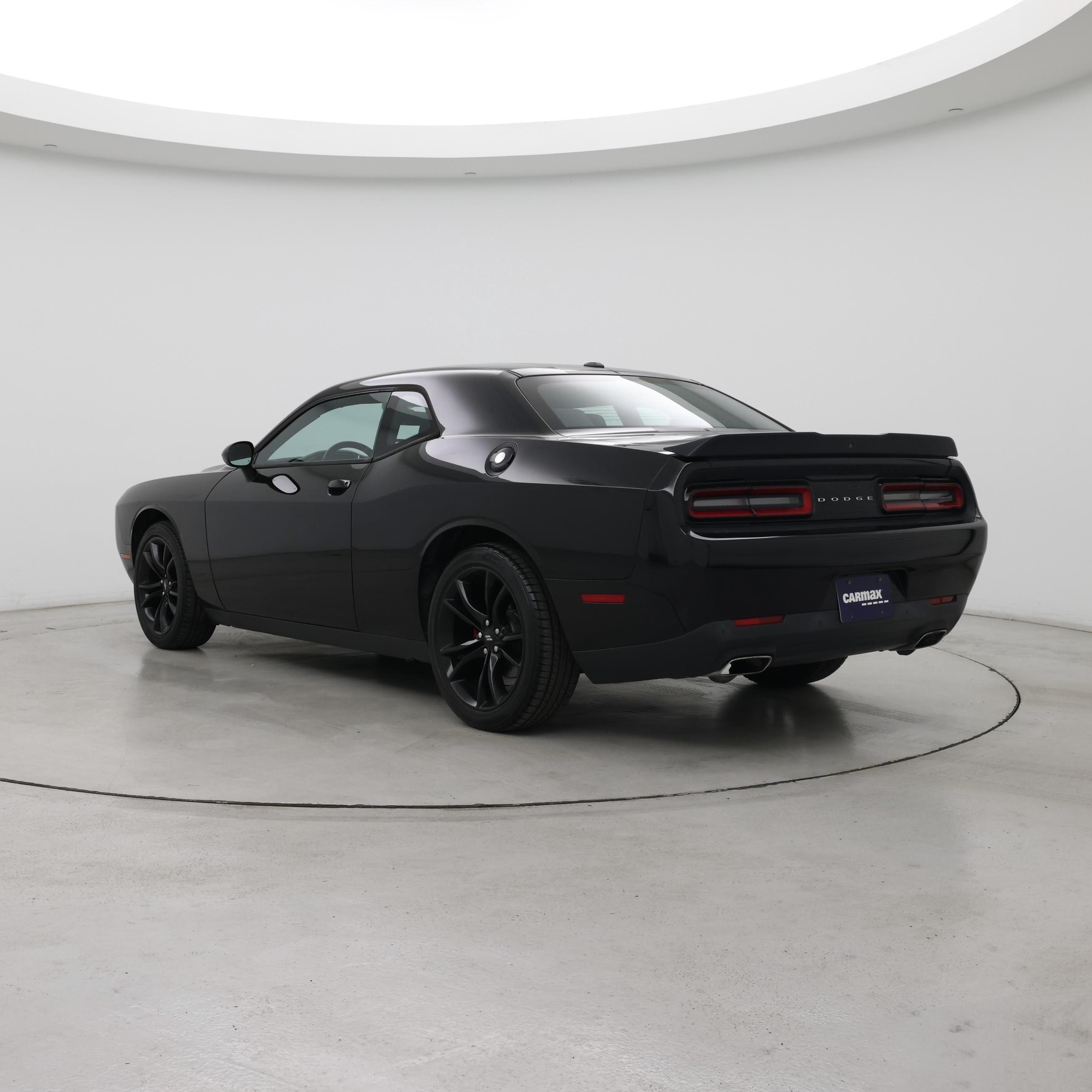 Thumbnail: 2017 Dodge Challenger - 2