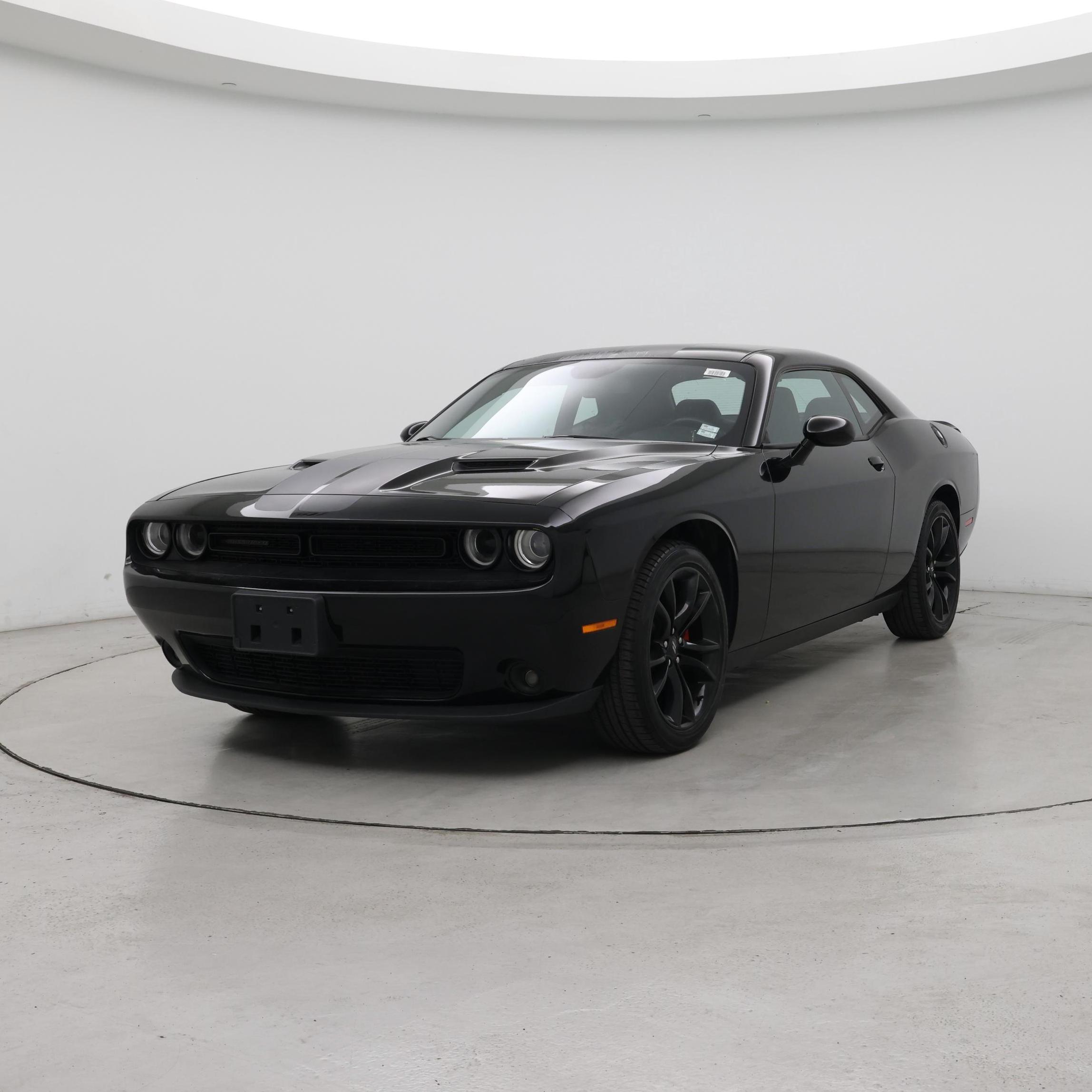 Thumbnail: 2017 Dodge Challenger - 4
