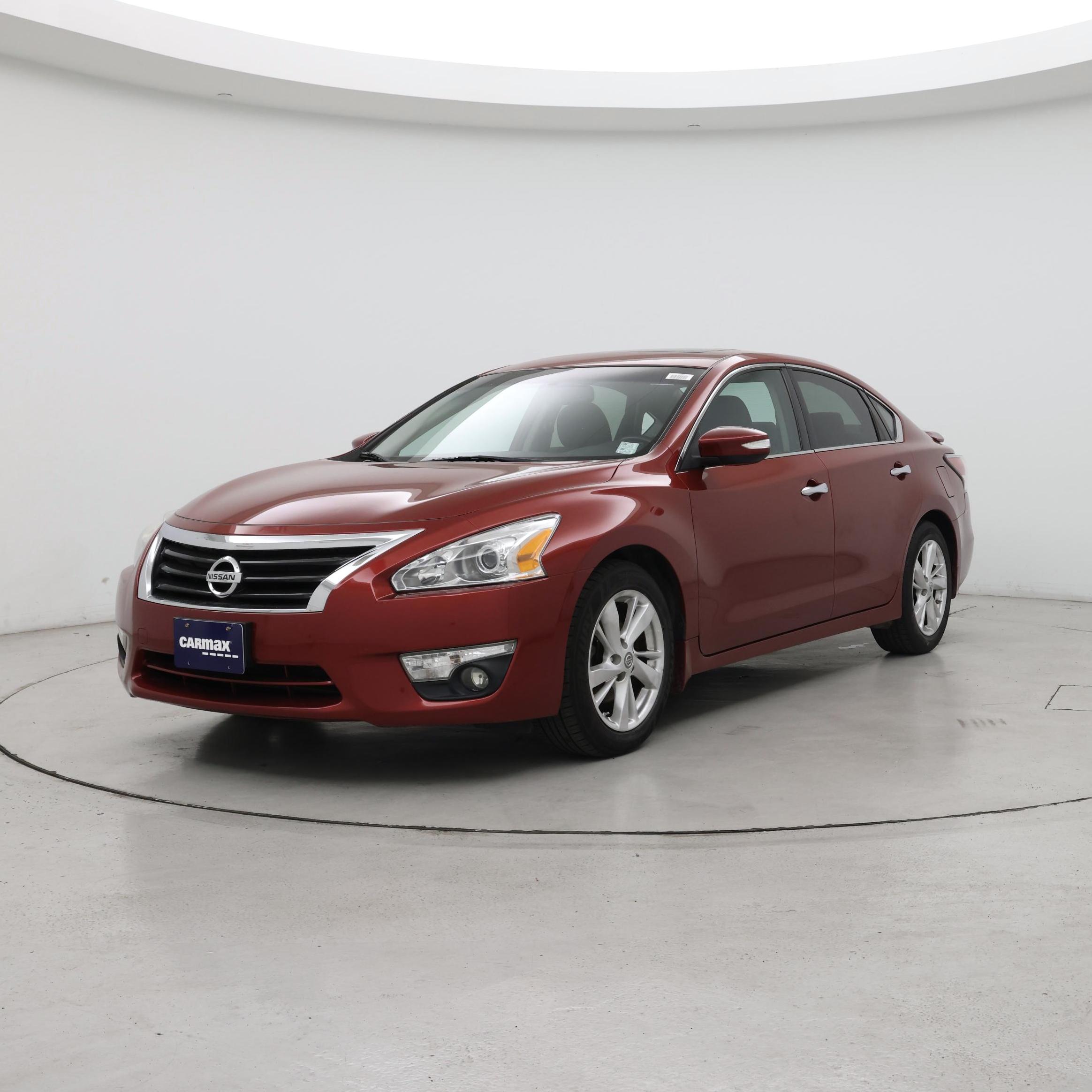 Thumbnail: 2015 Nissan Altima - 4