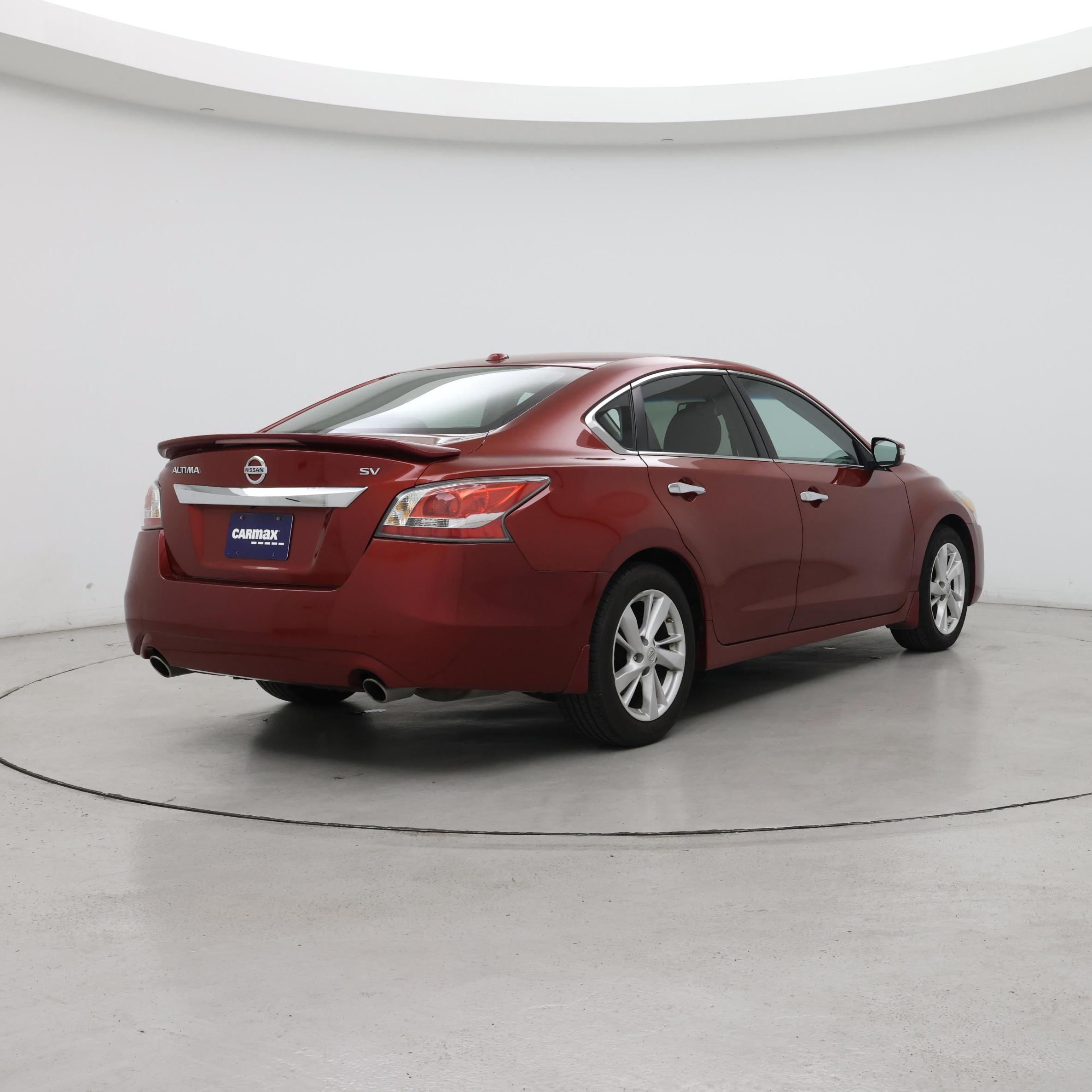 Thumbnail: 2015 Nissan Altima - 8