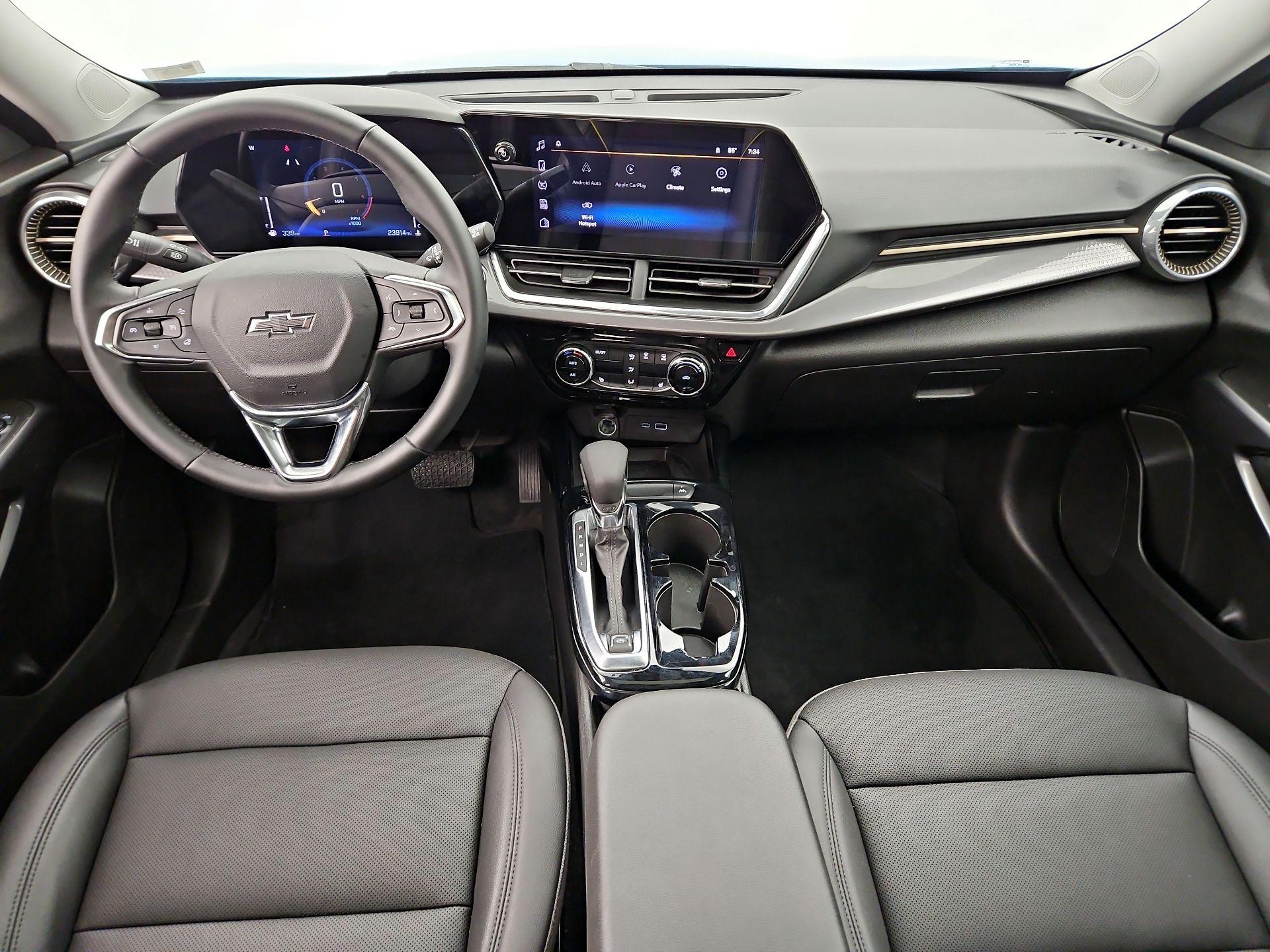 Thumbnail: 2025 Chevrolet Trax - 9