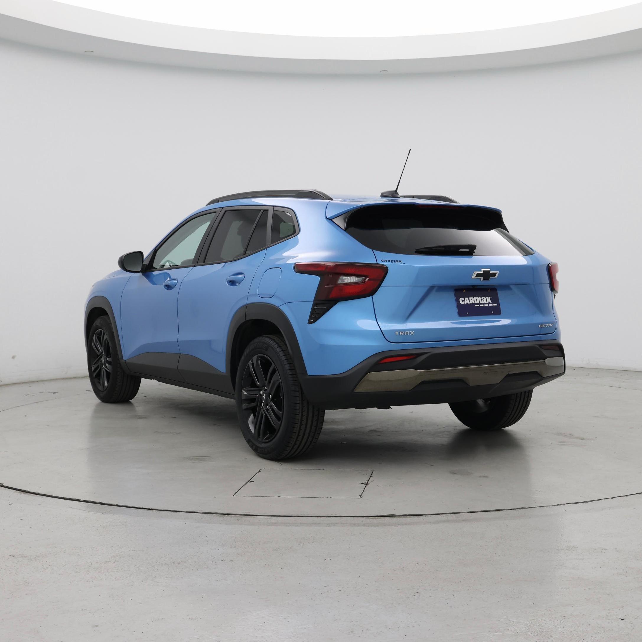 Thumbnail: 2025 Chevrolet Trax - 2