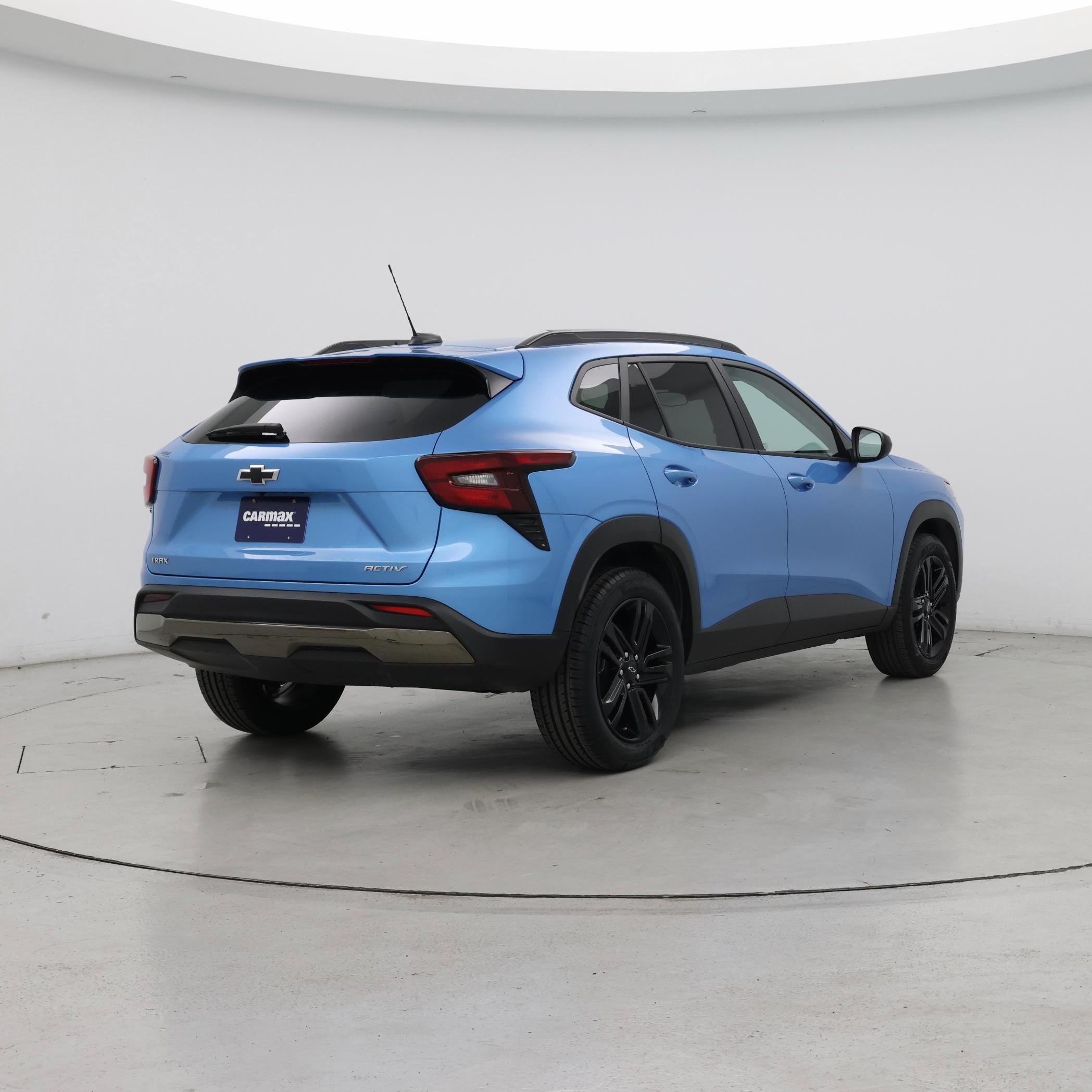 Thumbnail: 2025 Chevrolet Trax - 8