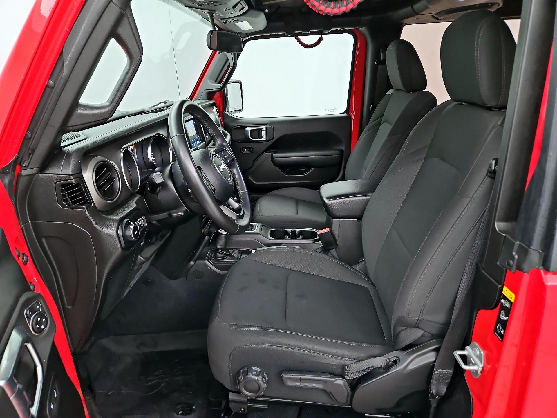 Thumbnail: 2022 Jeep Wrangler - 11