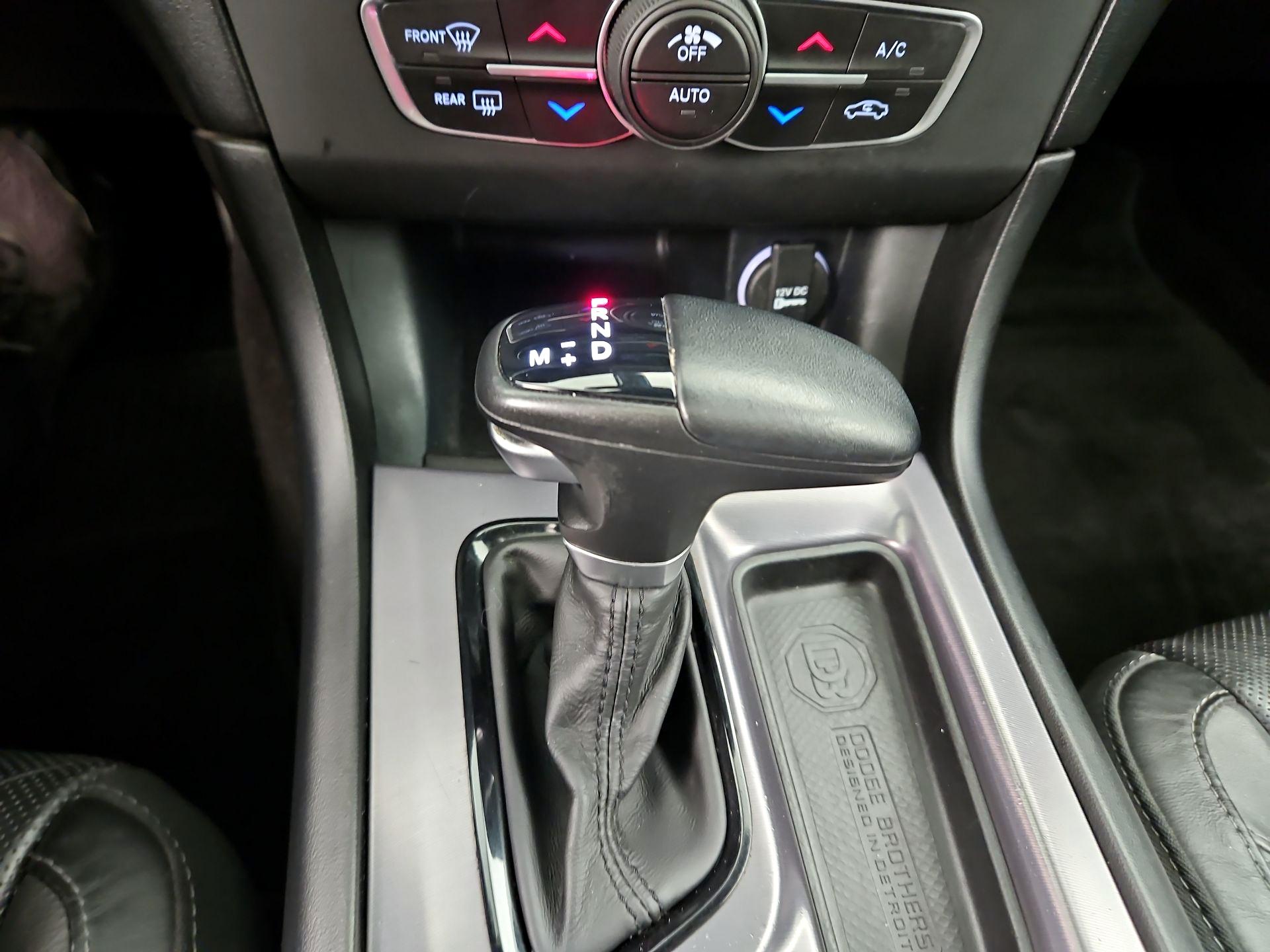 Thumbnail: 2019 Dodge Charger - 17