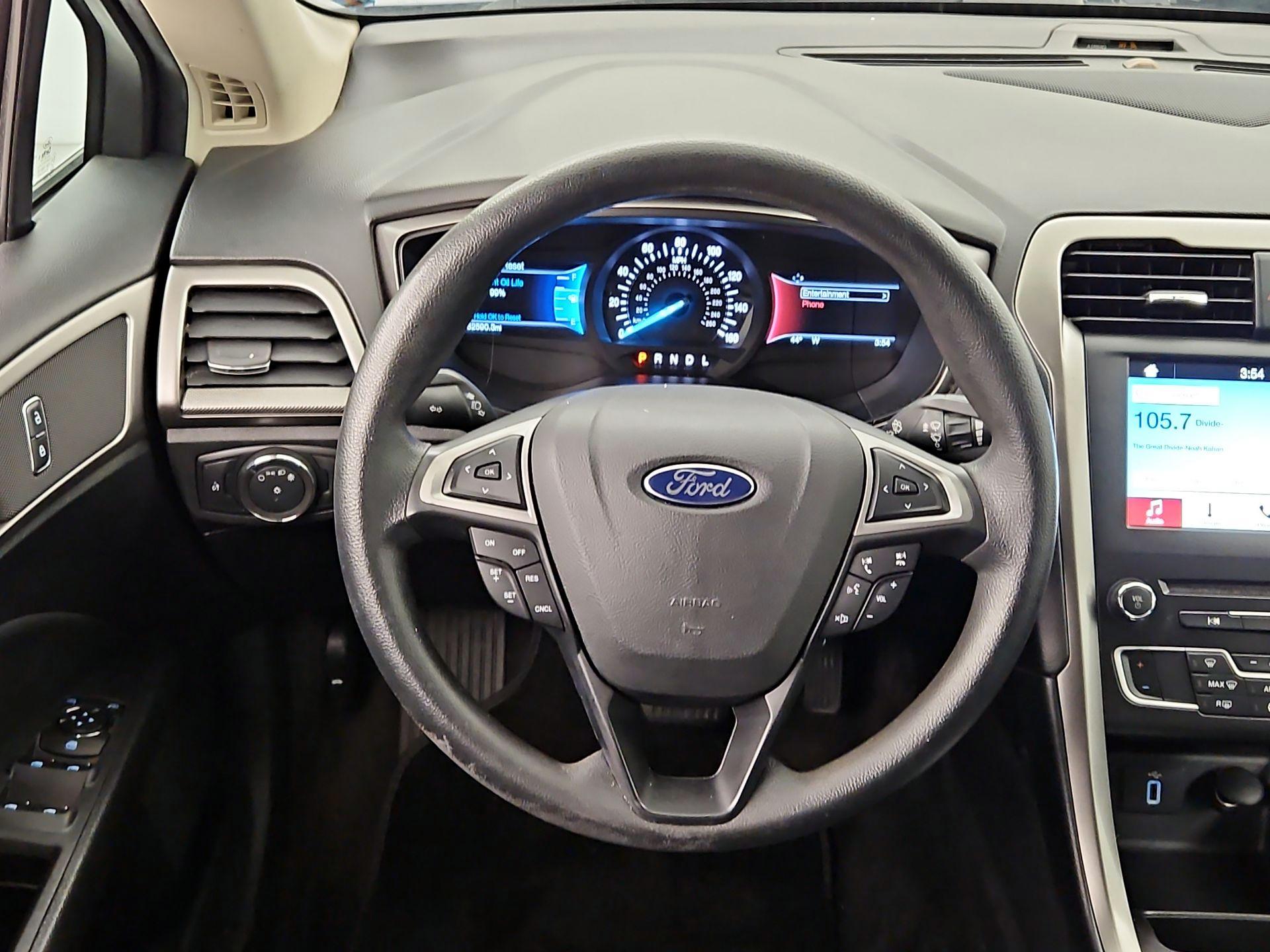 Thumbnail: 2018 Ford Fusion - 10