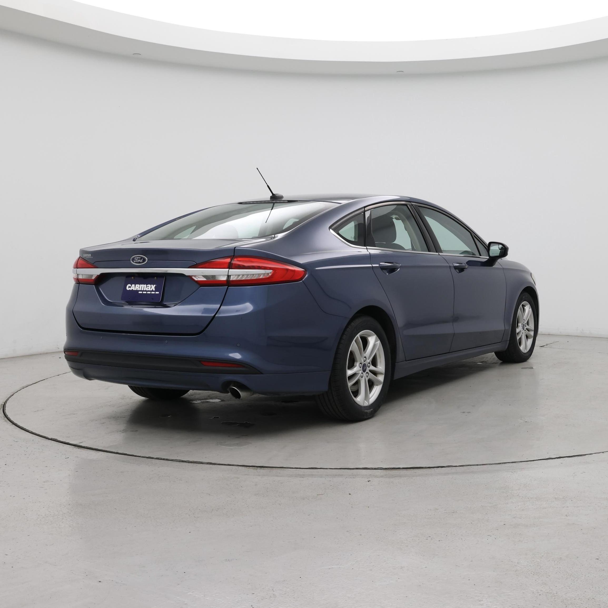 Thumbnail: 2018 Ford Fusion - 8