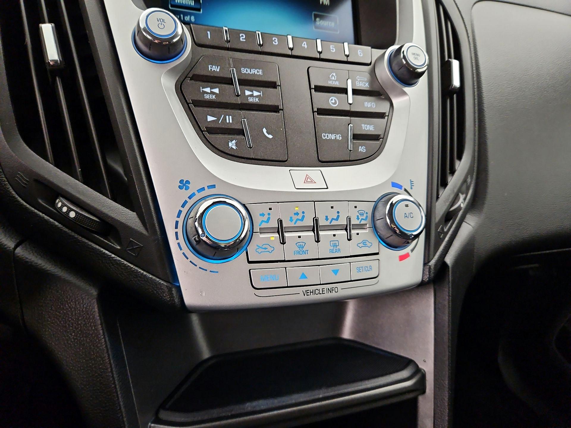 Thumbnail: 2017 Chevrolet Equinox - 15