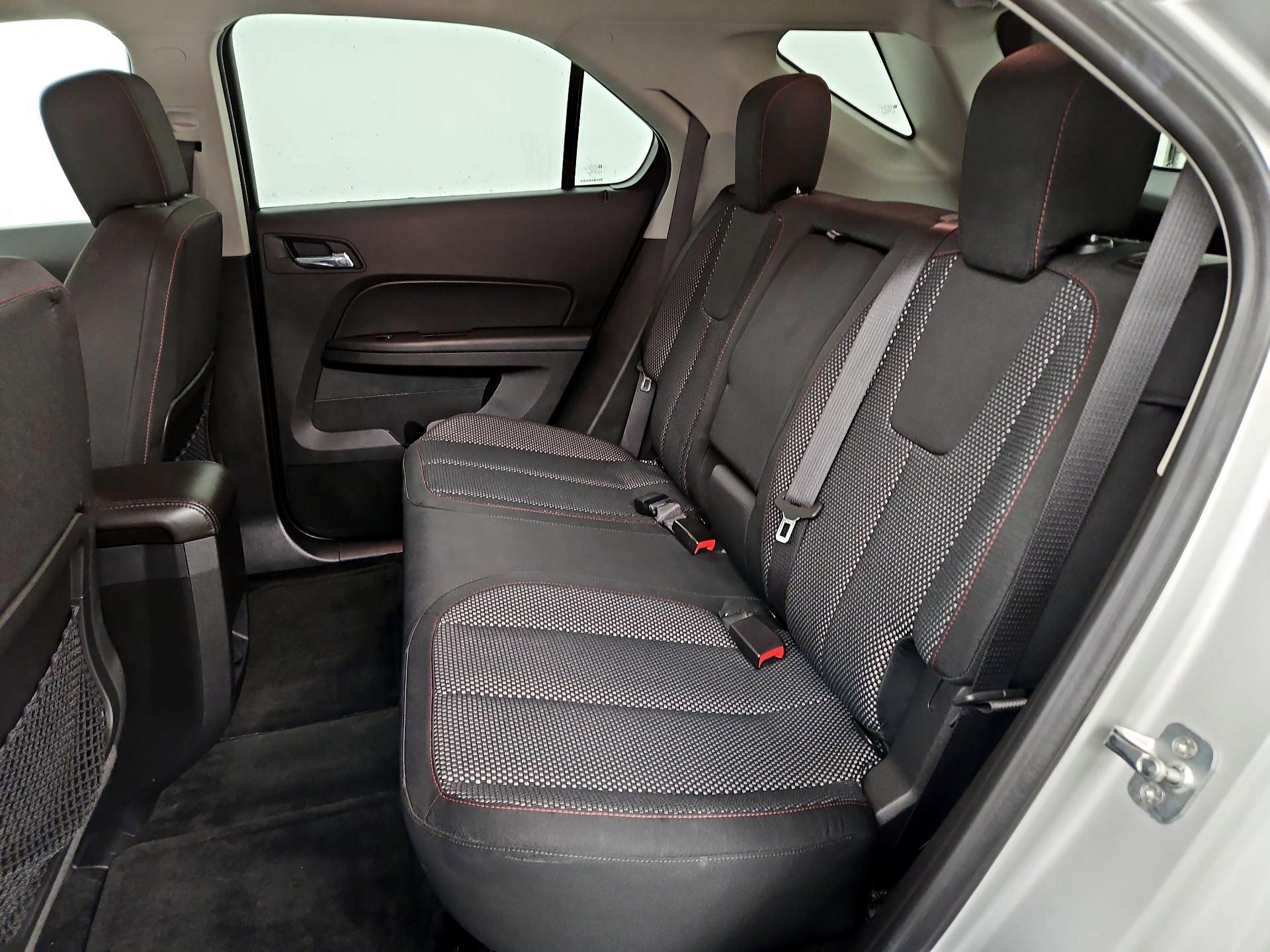 Thumbnail: 2017 Chevrolet Equinox - 18