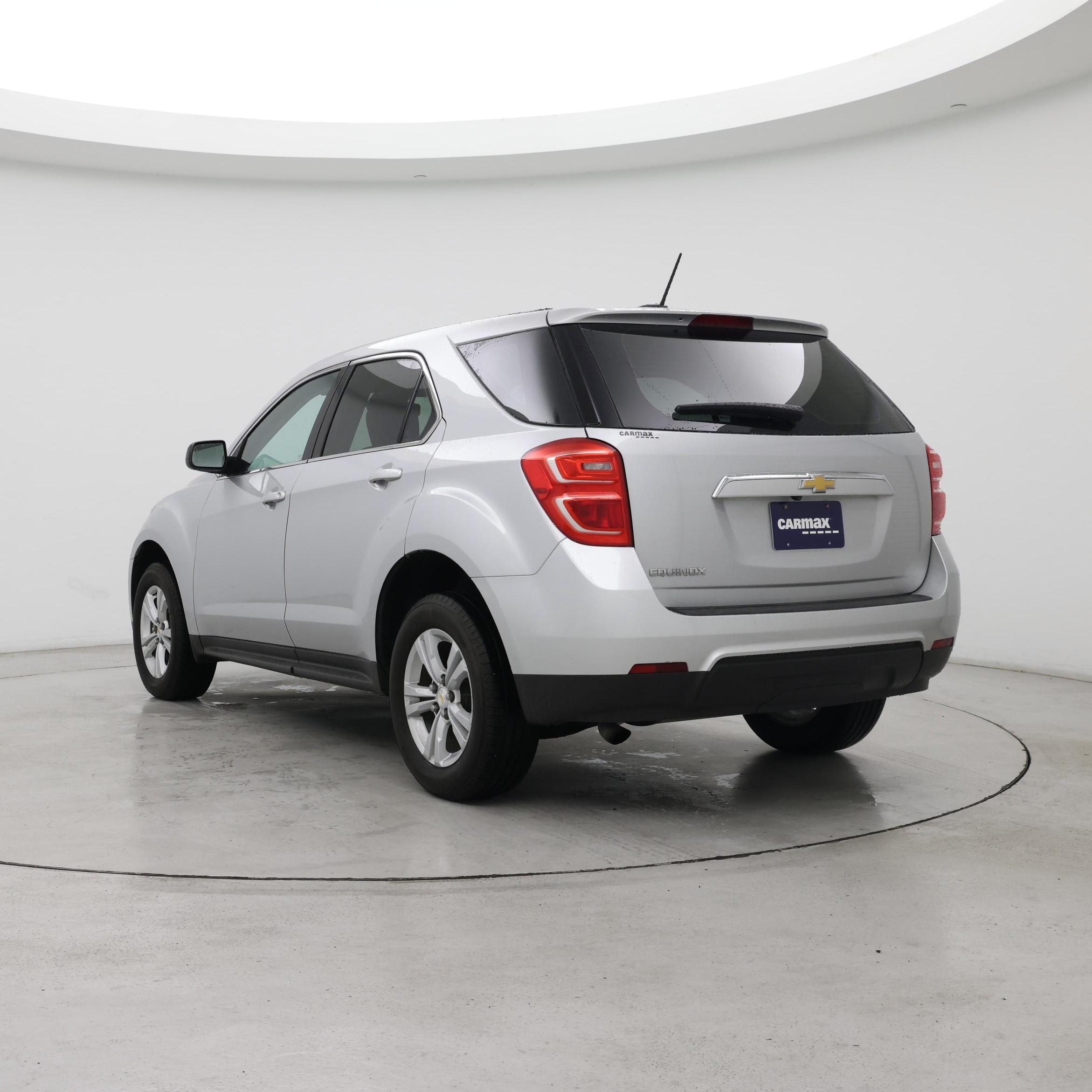 Thumbnail: 2017 Chevrolet Equinox - 2