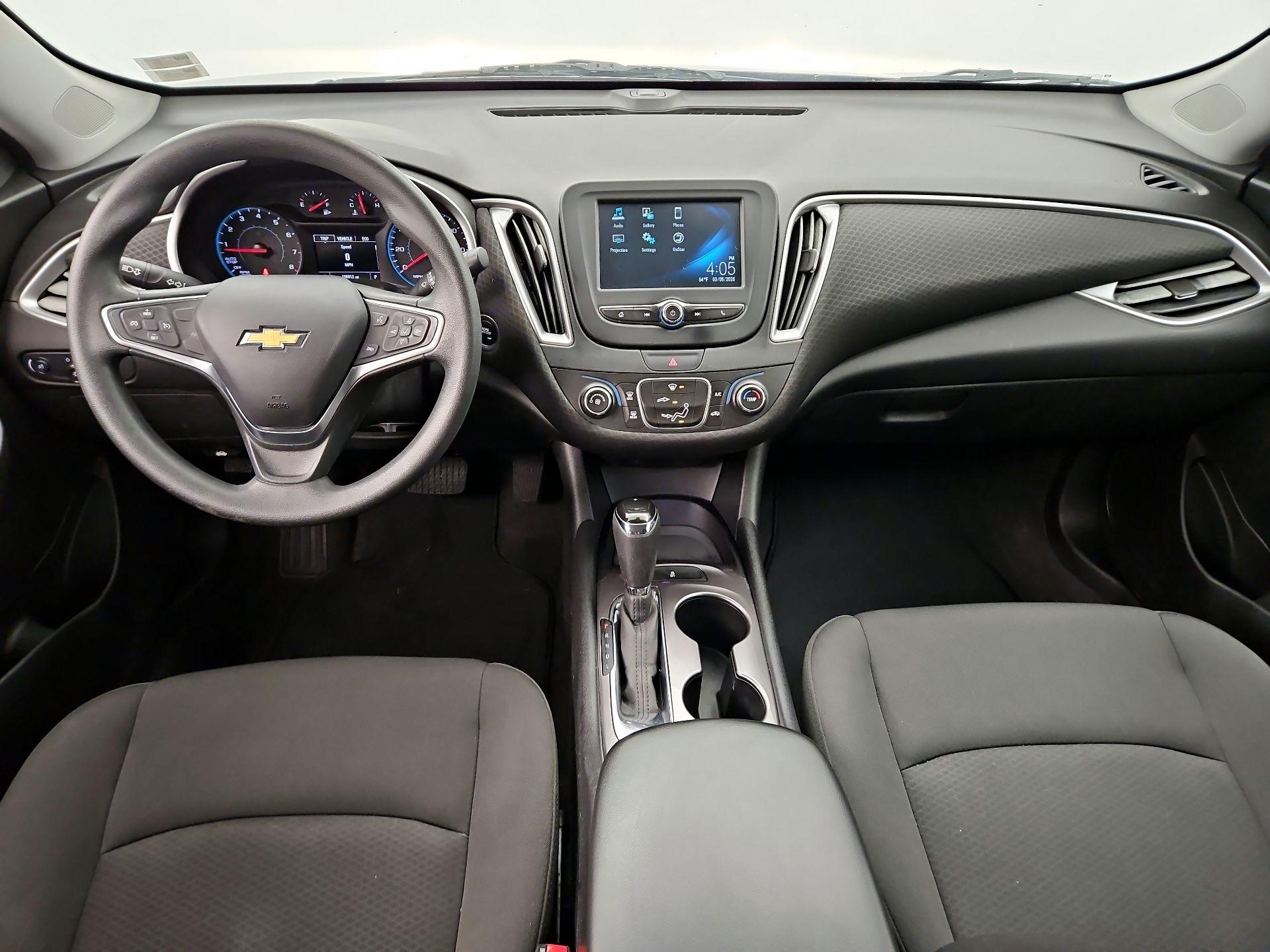 Thumbnail: 2018 Chevrolet Malibu - 9