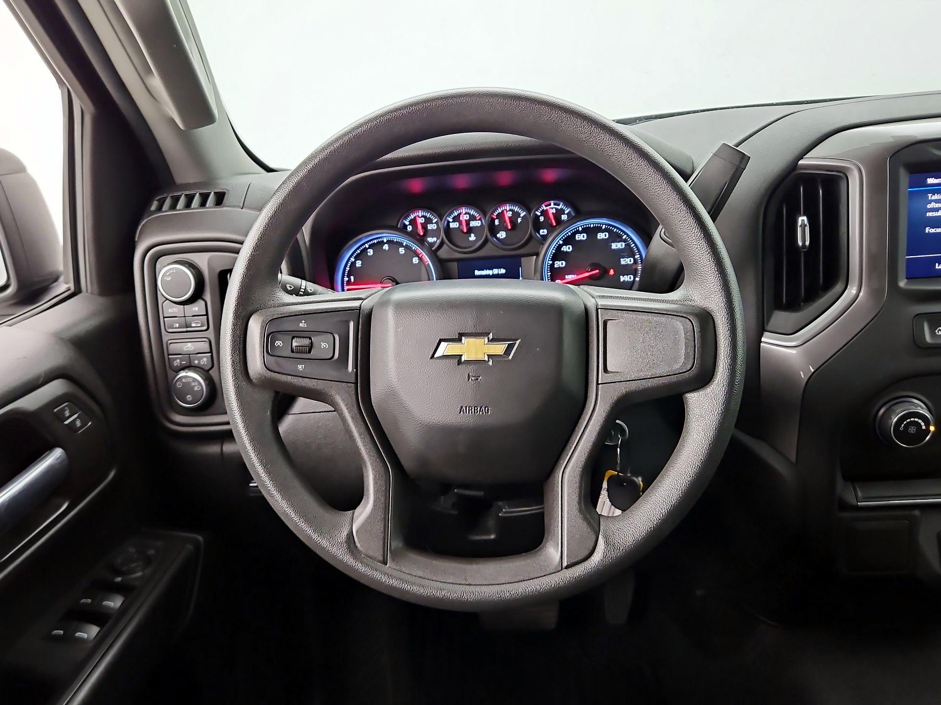 Thumbnail: 2020 Chevrolet Silverado 1500 - 10